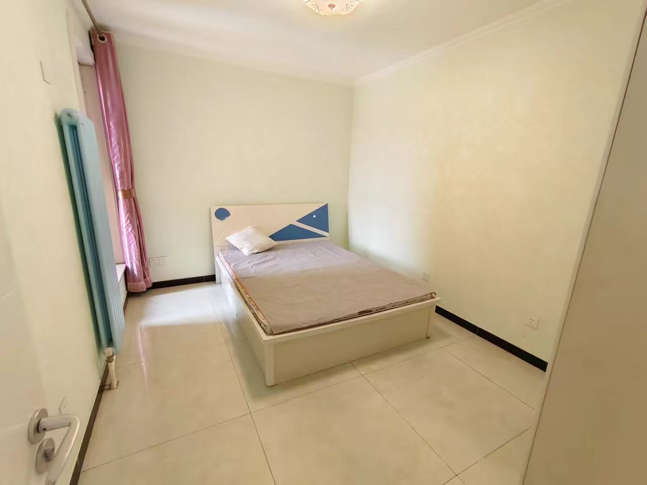 中赵甫新村 随时看房·