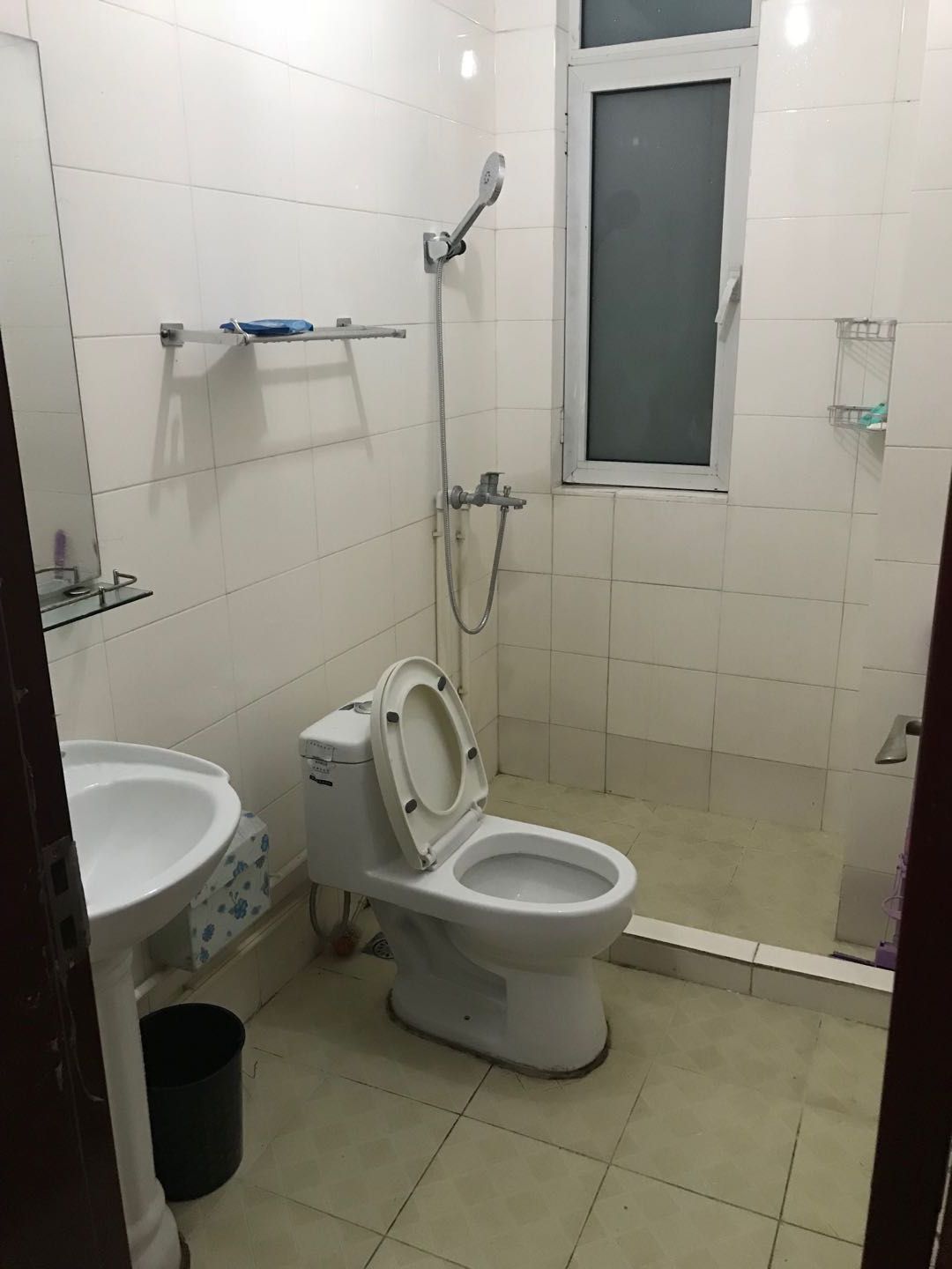 天居玲珑湾 随时看房·