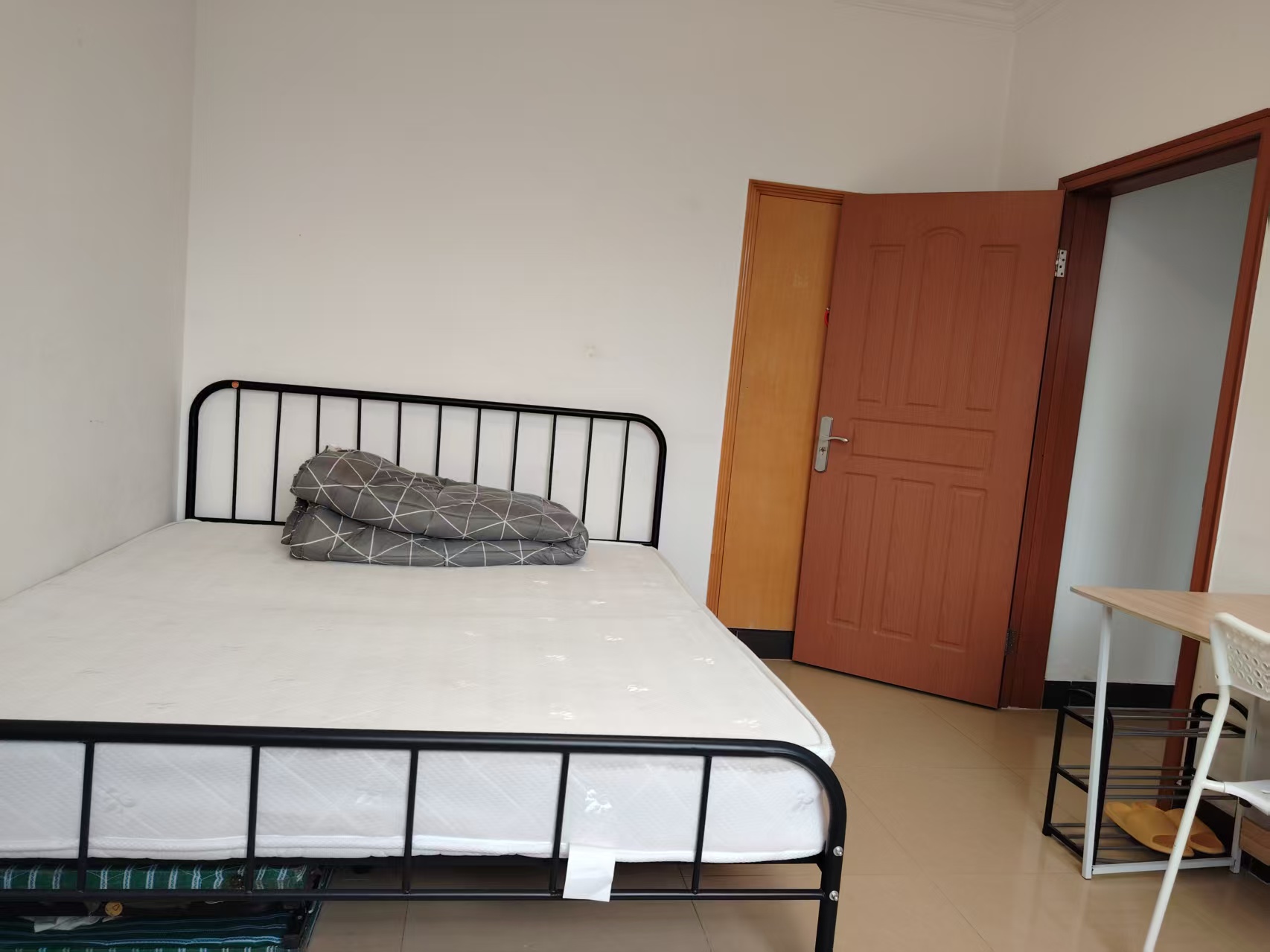 团结湖中路南一条 随时看房·