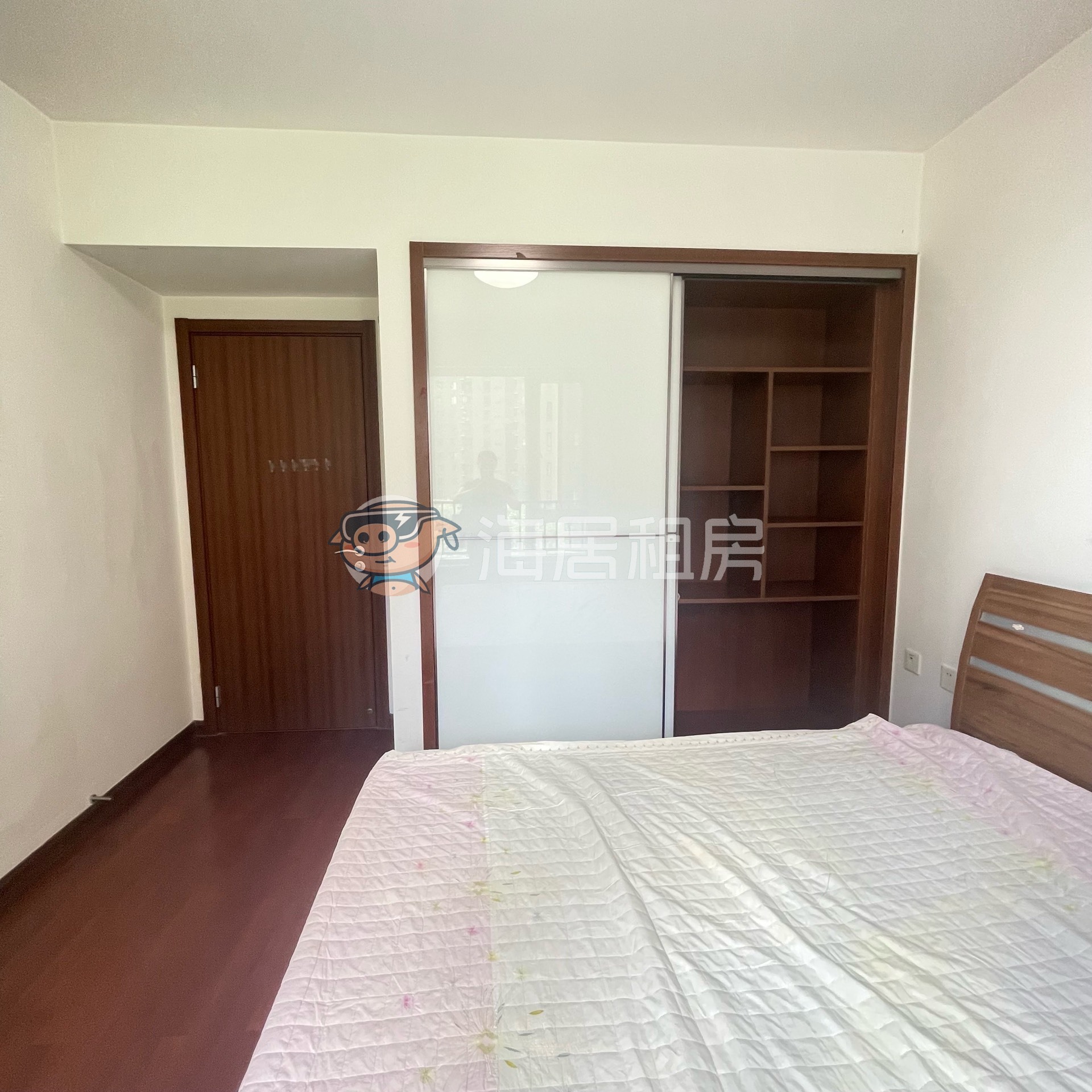 万科红郡 随时看房·