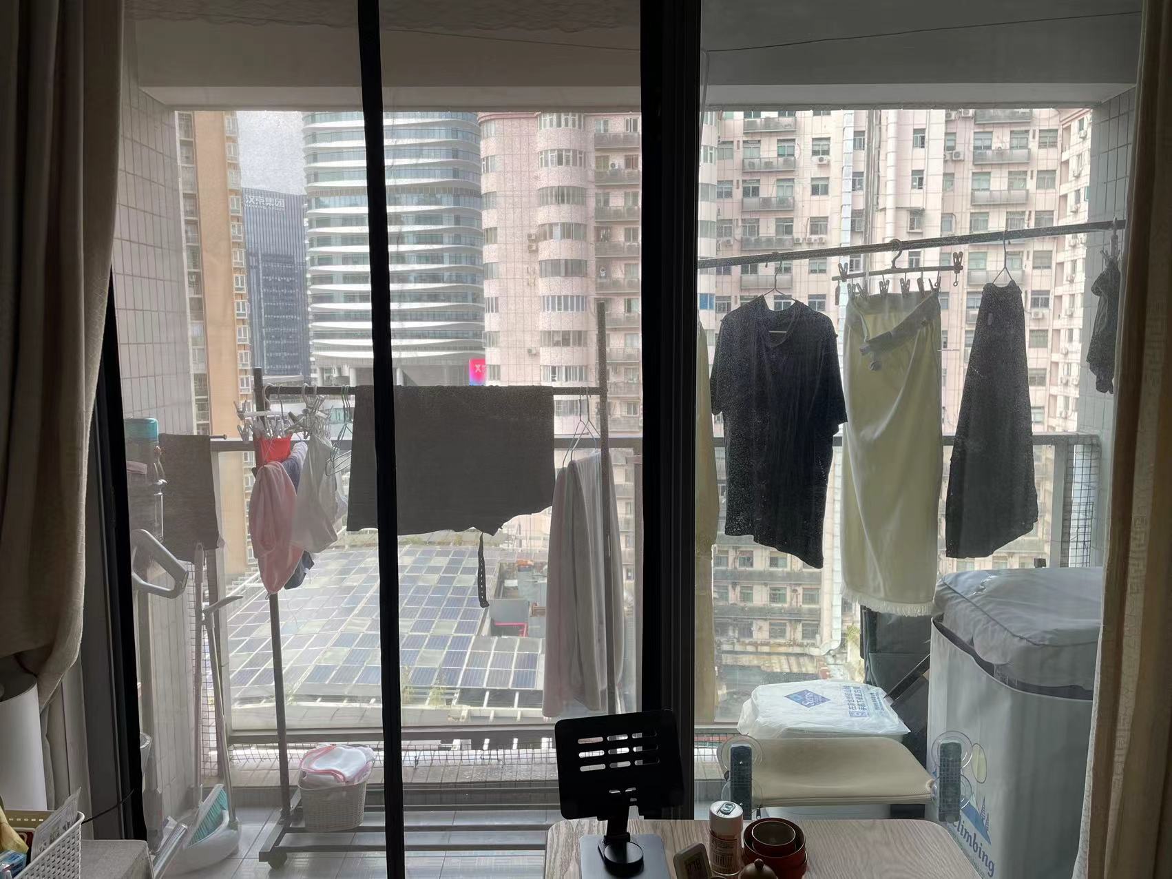 深蓝公寓 随时看房·