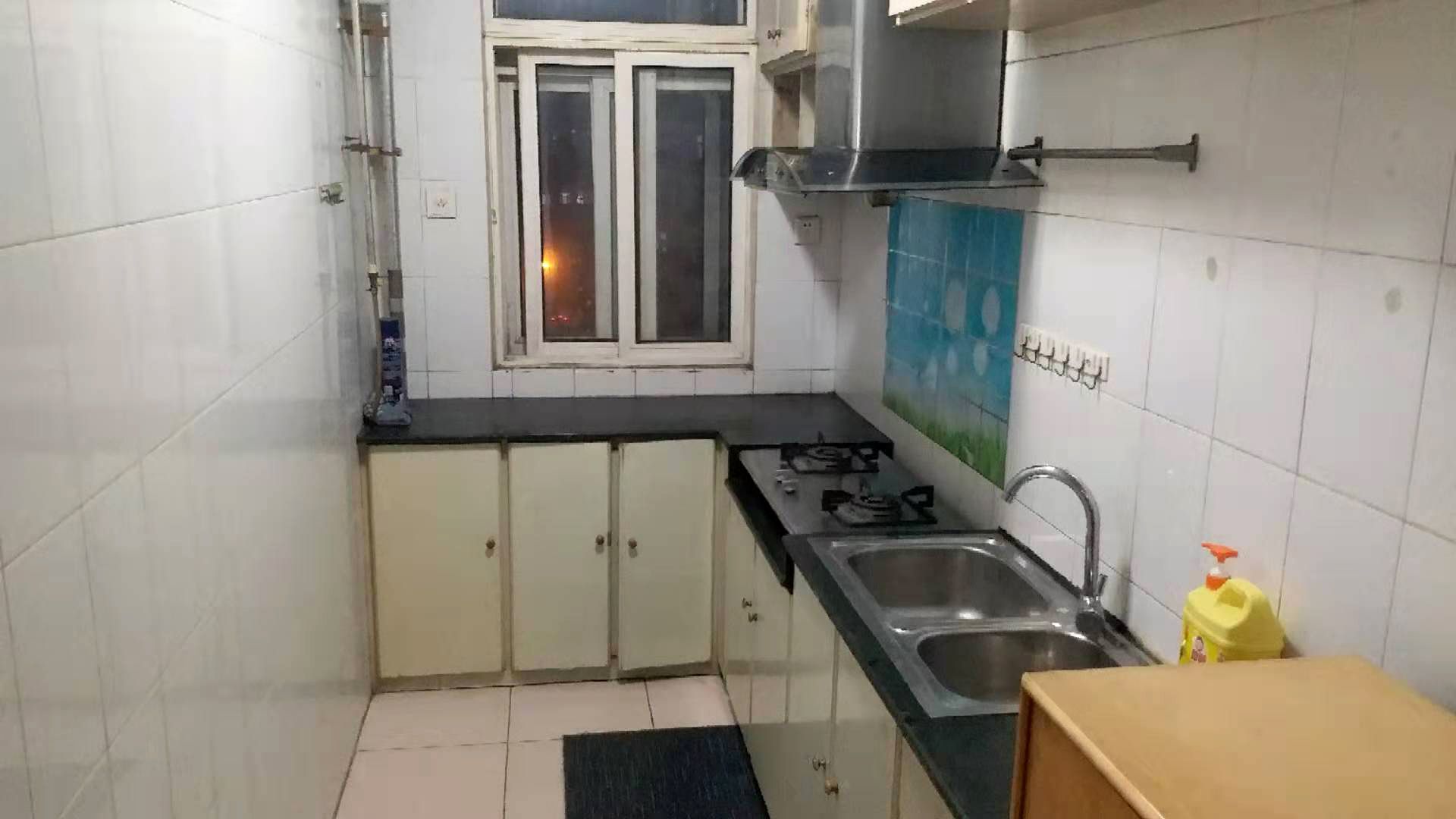 四机七区 随时看房·