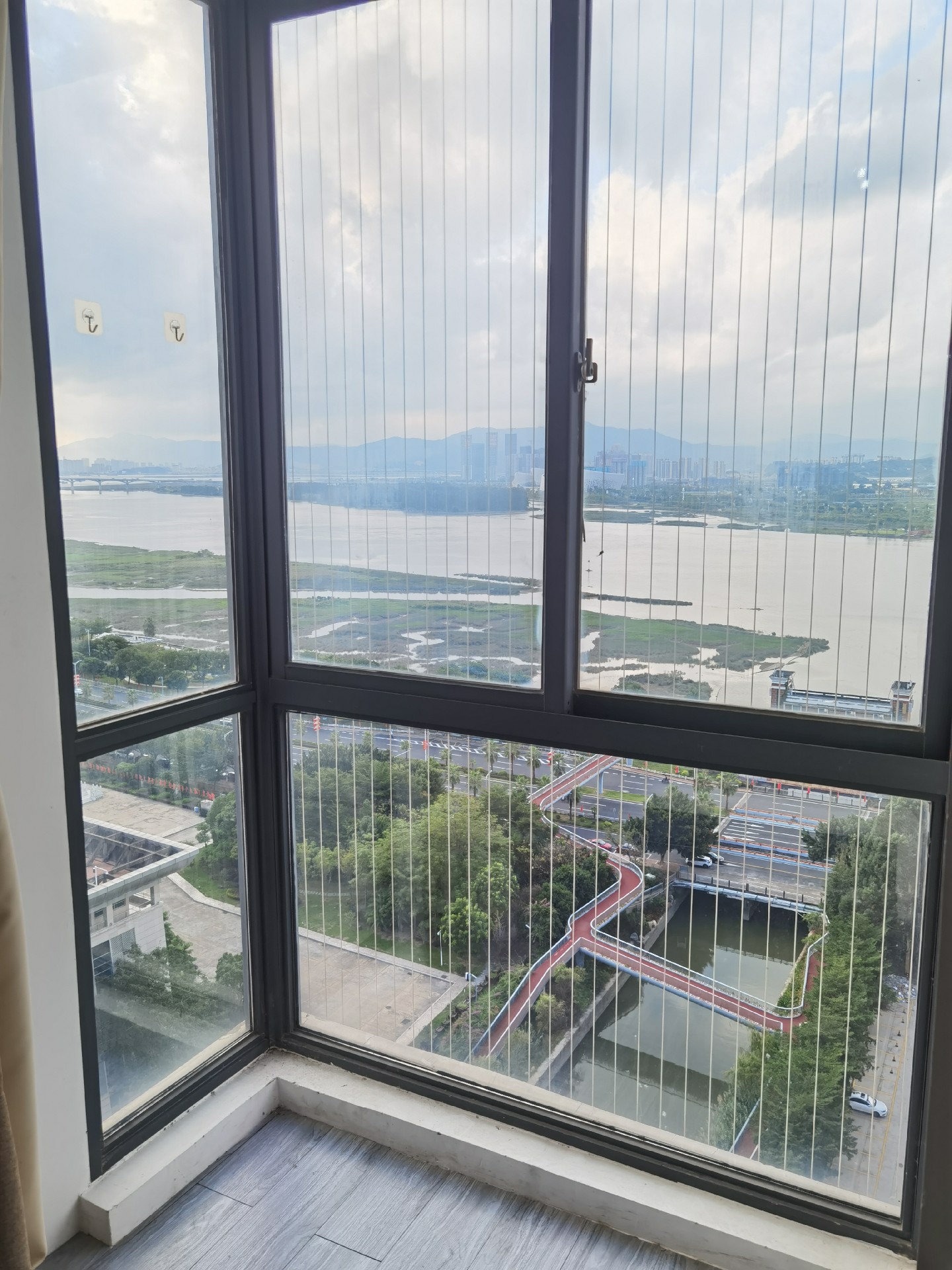 荣泰好望江 随时看房·