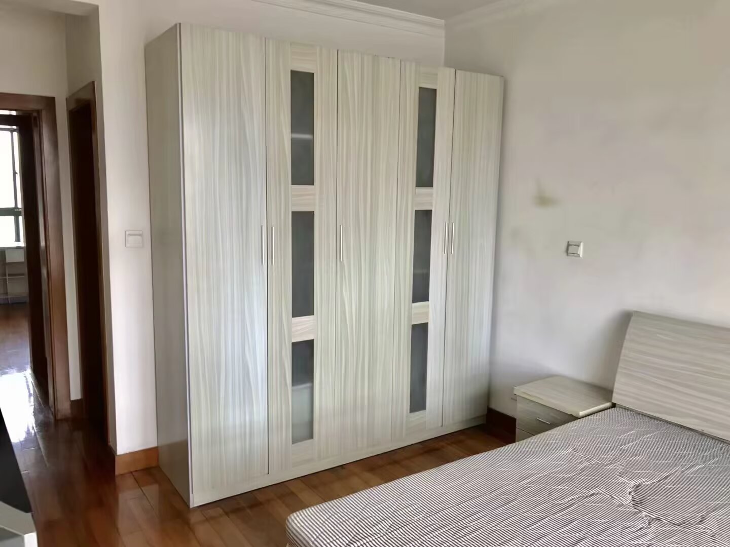 华阳苑 随时看房·