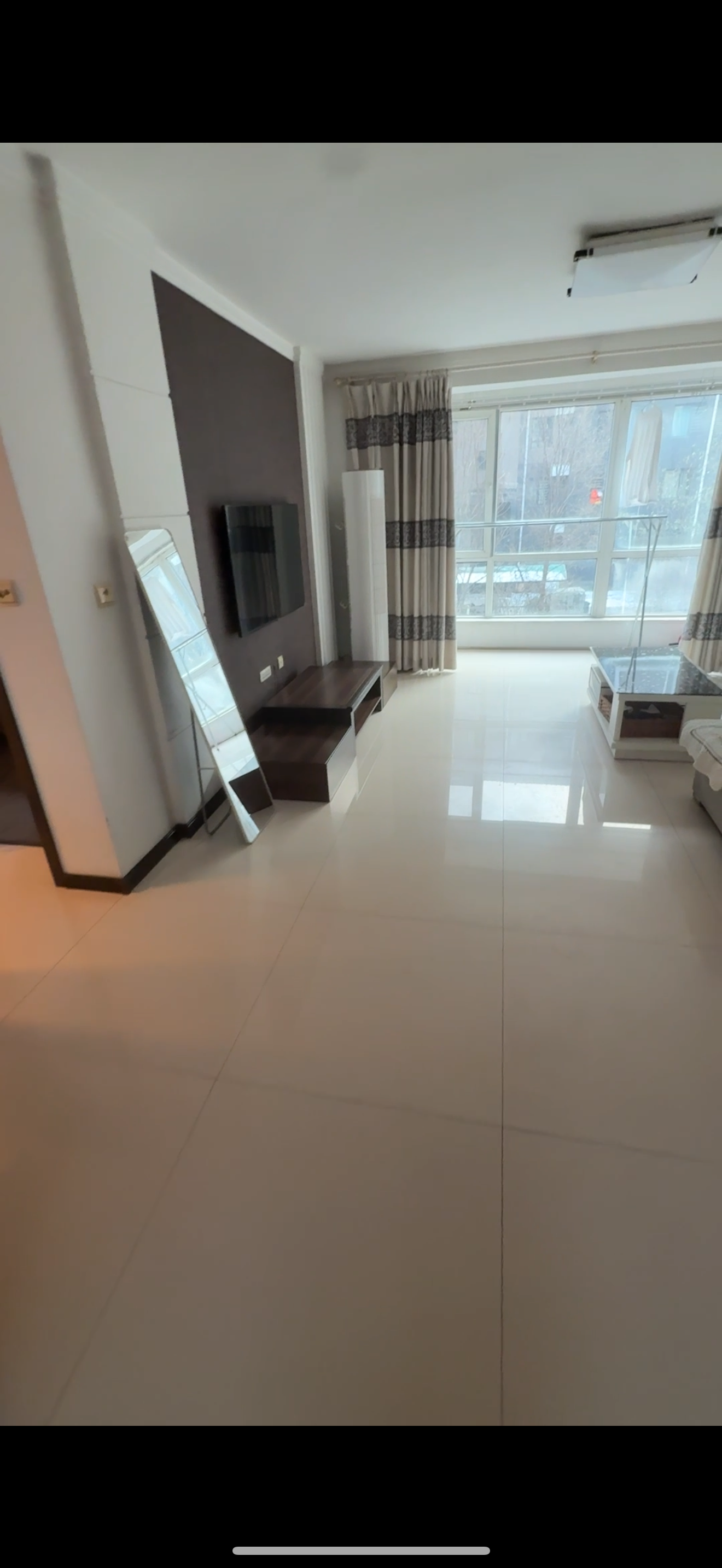 中央大学城 2居室 1500元/月