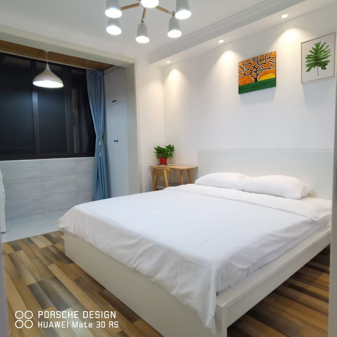 华馨小区 1居室 6300元/月