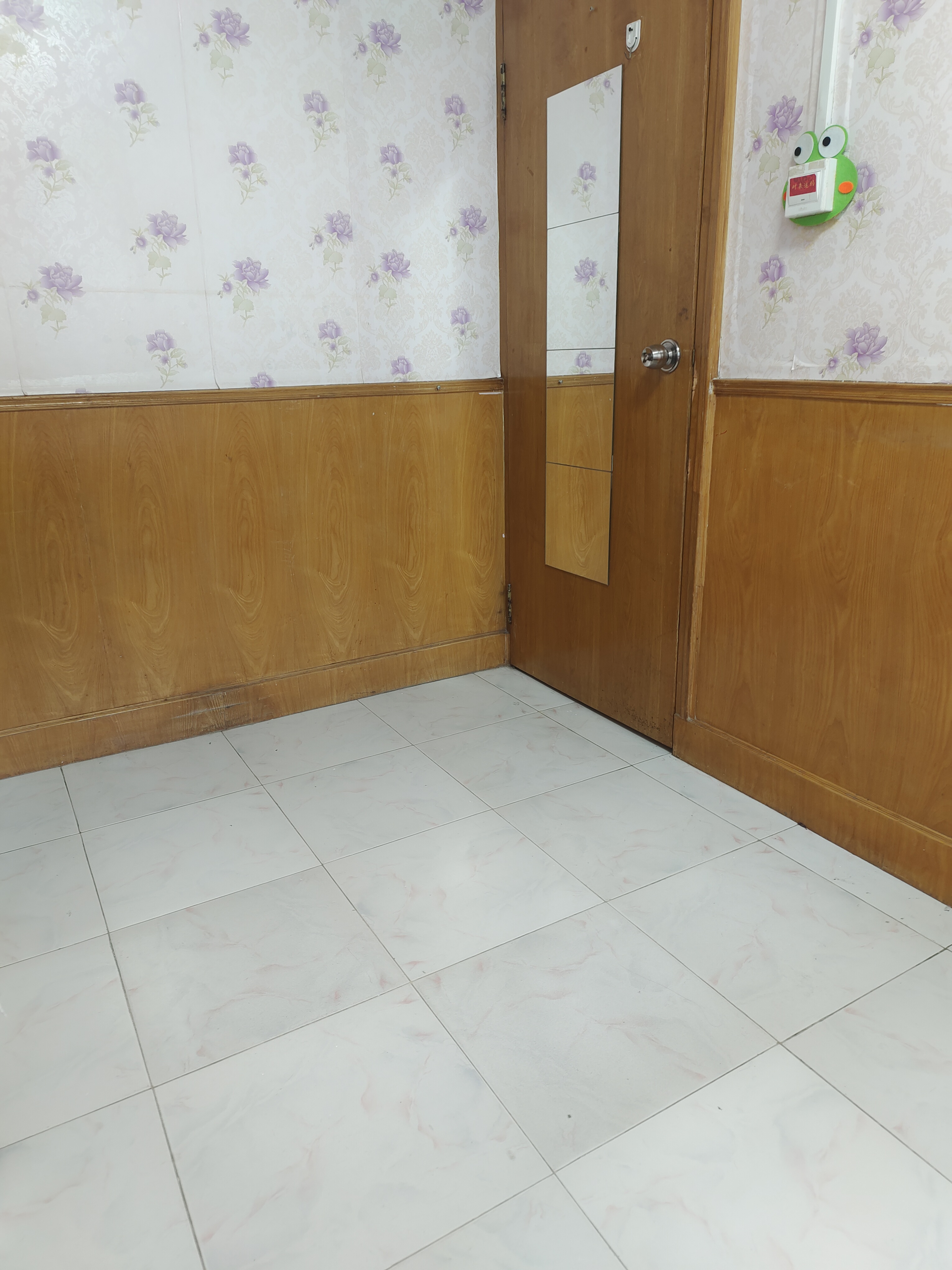 北三环安贞门安贞里二区次卧 随时看房·