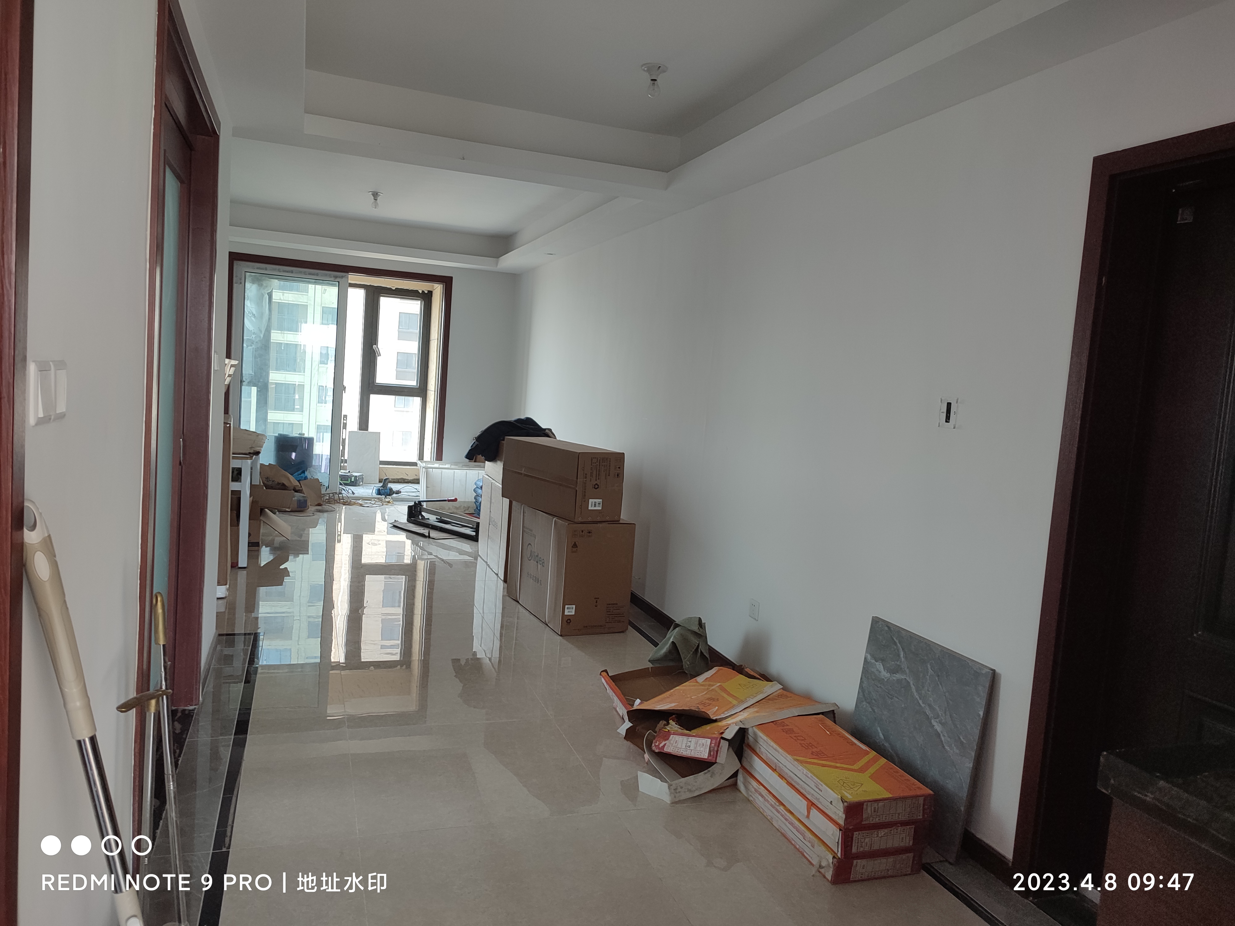 蓝光雍景湾 3居室 1900元/月