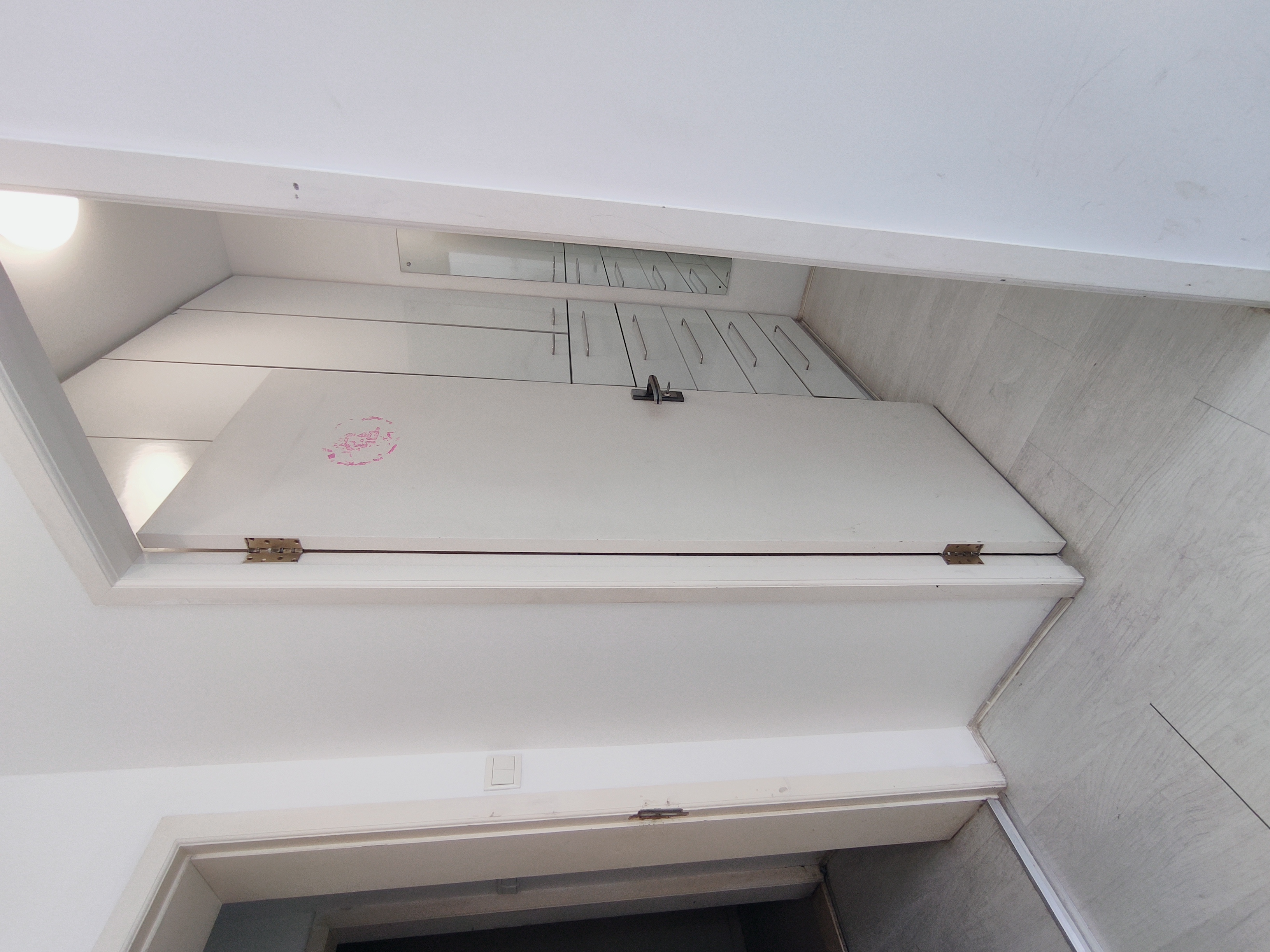 虹口足球场_嘉苑公寓 随时看房·