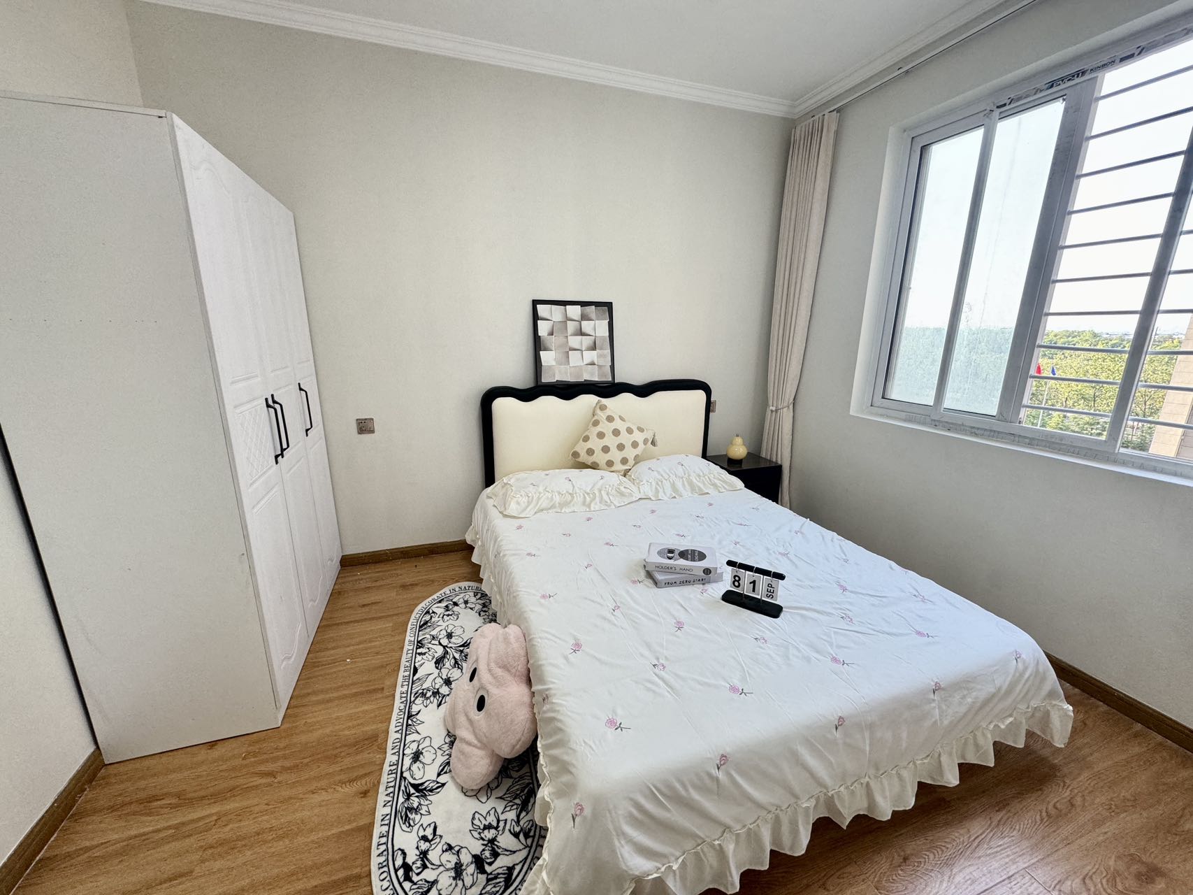 兴荣苑 随时看房·