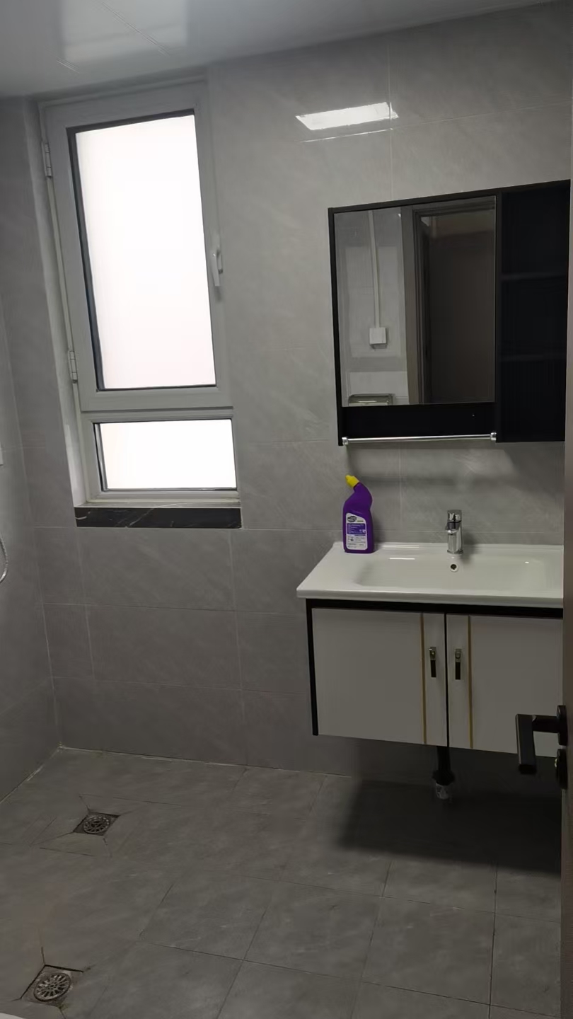 泉涧玉苑 随时看房·