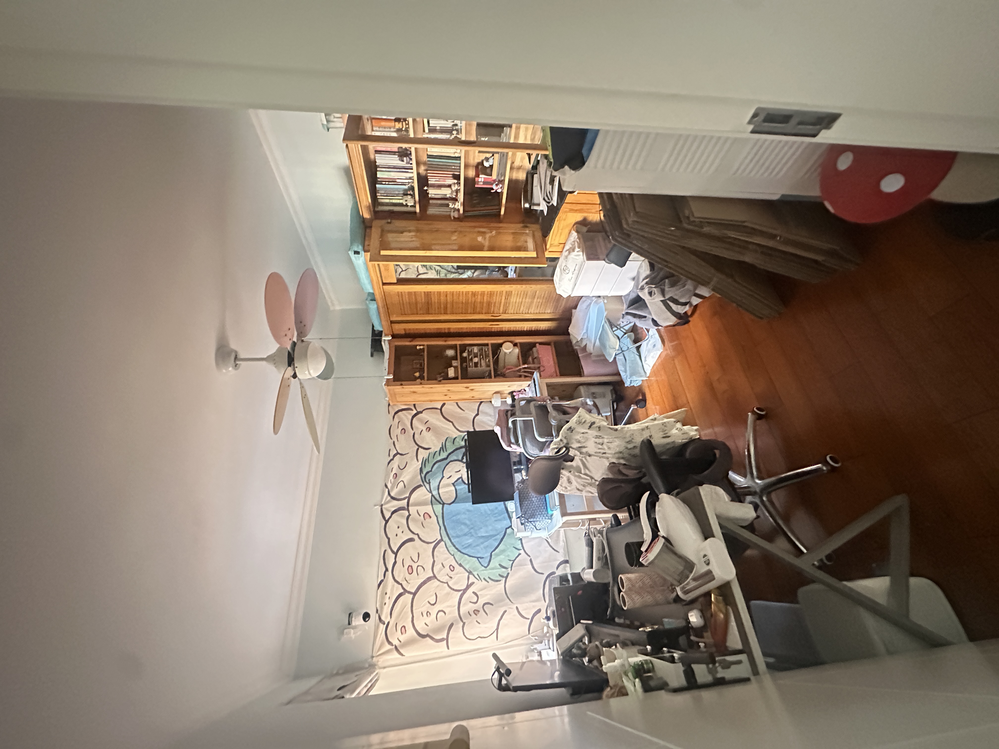 海阳新村 随时看房·