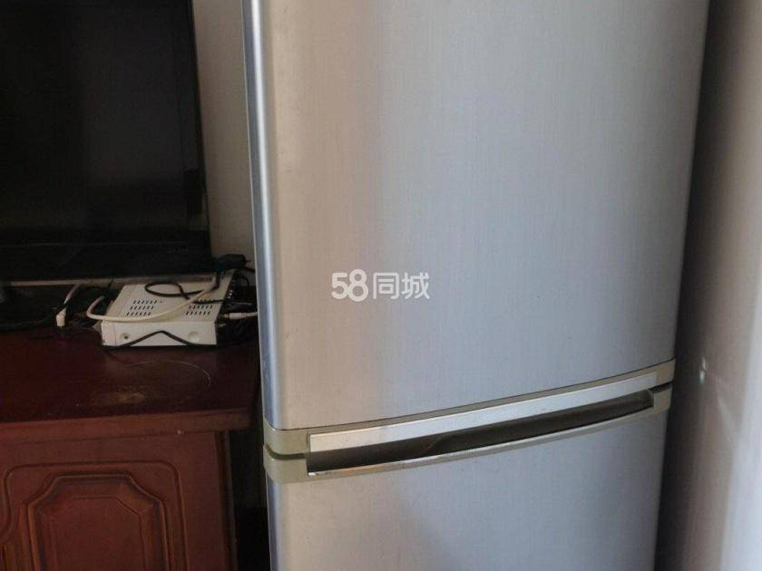 华阳小区 随时看房·