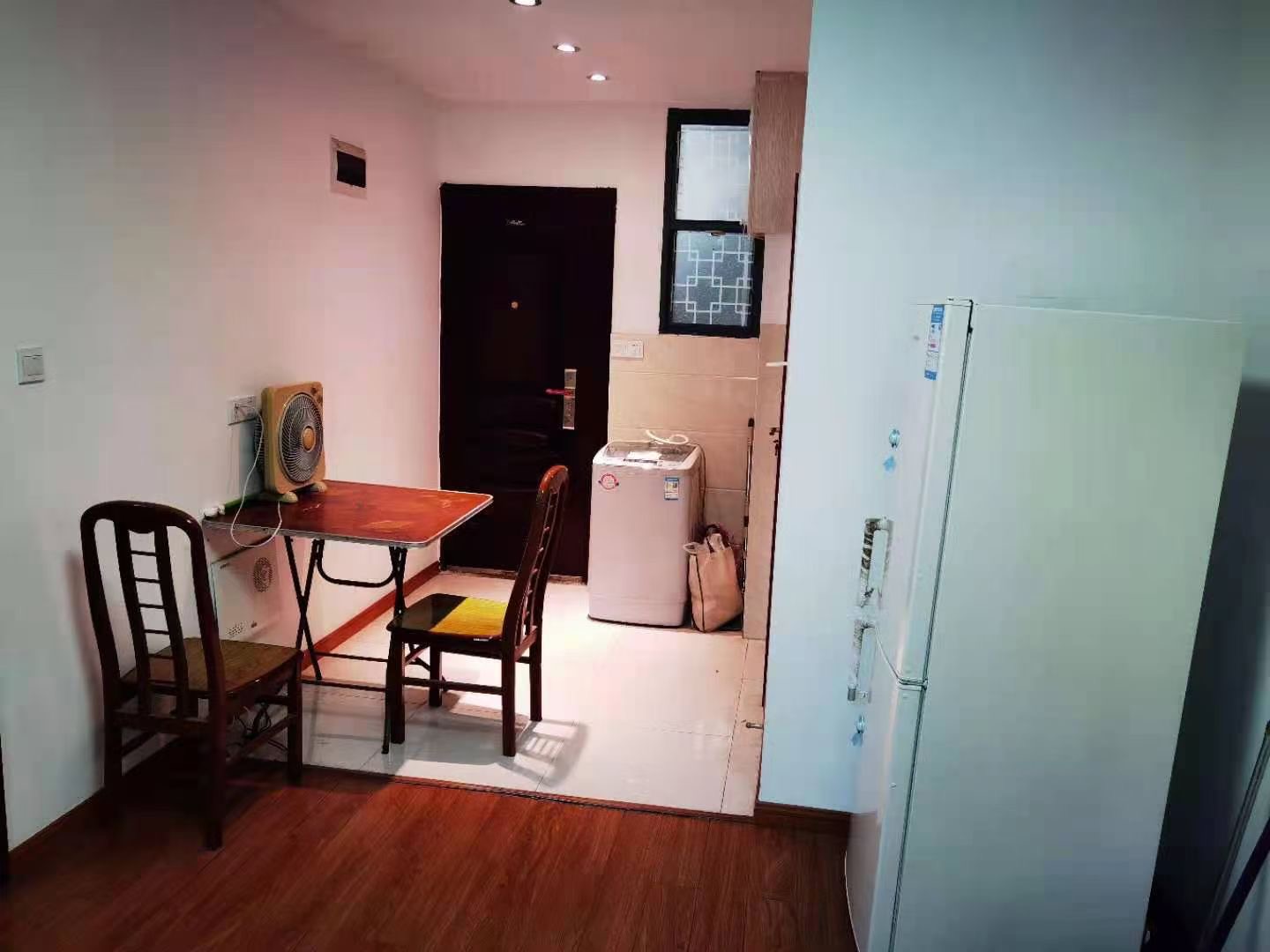 东都小区）