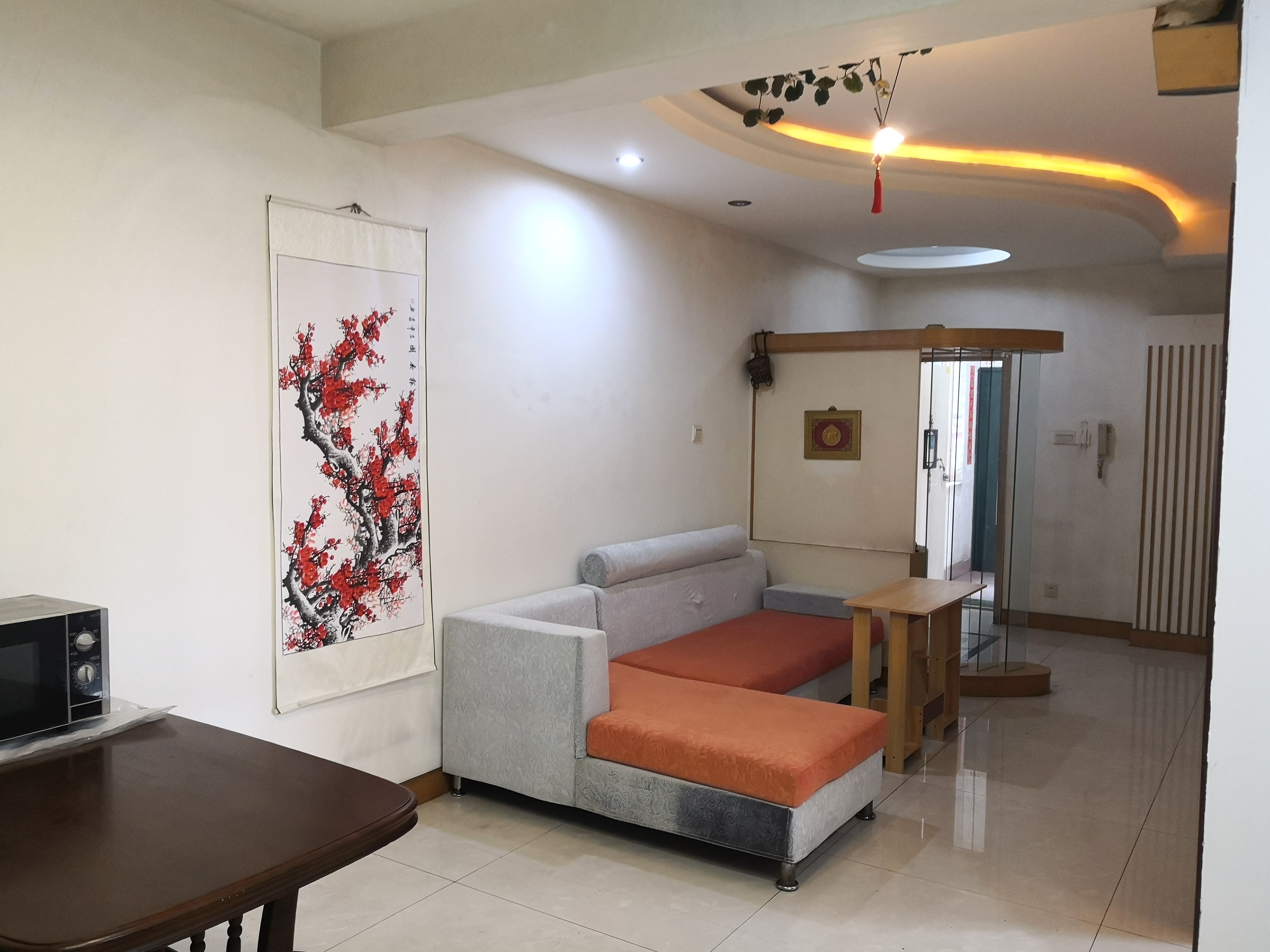 鑫天花园 4居室 650元/月