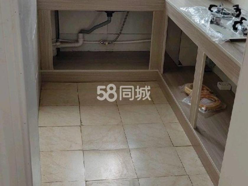 正大万物城）