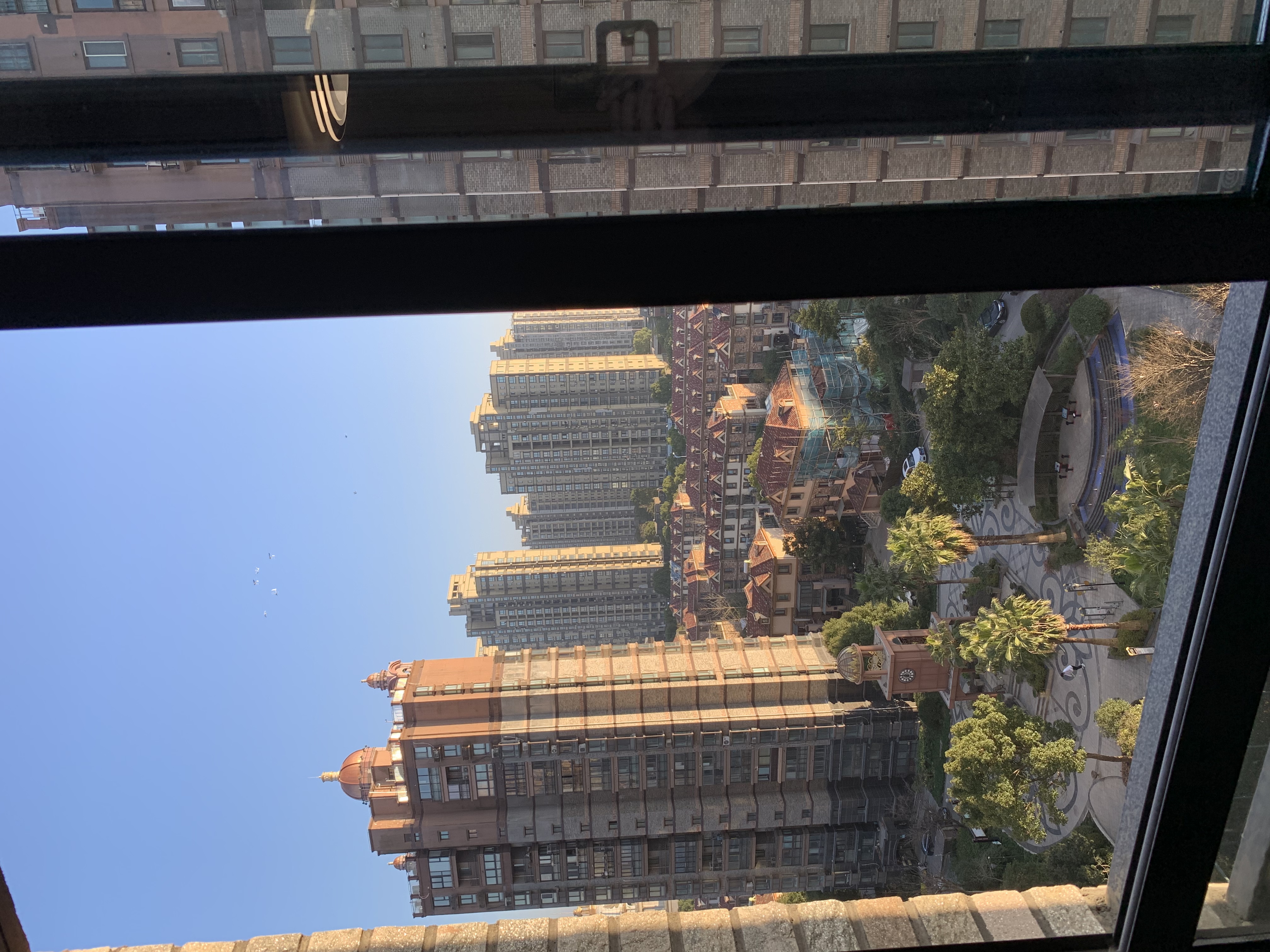 恒盛湖畔豪庭 随时看房·