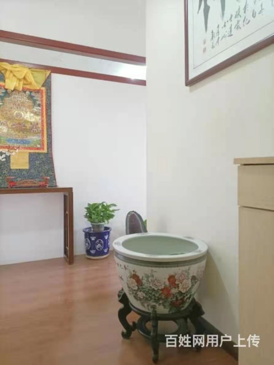 长河湾小区 随时看房·