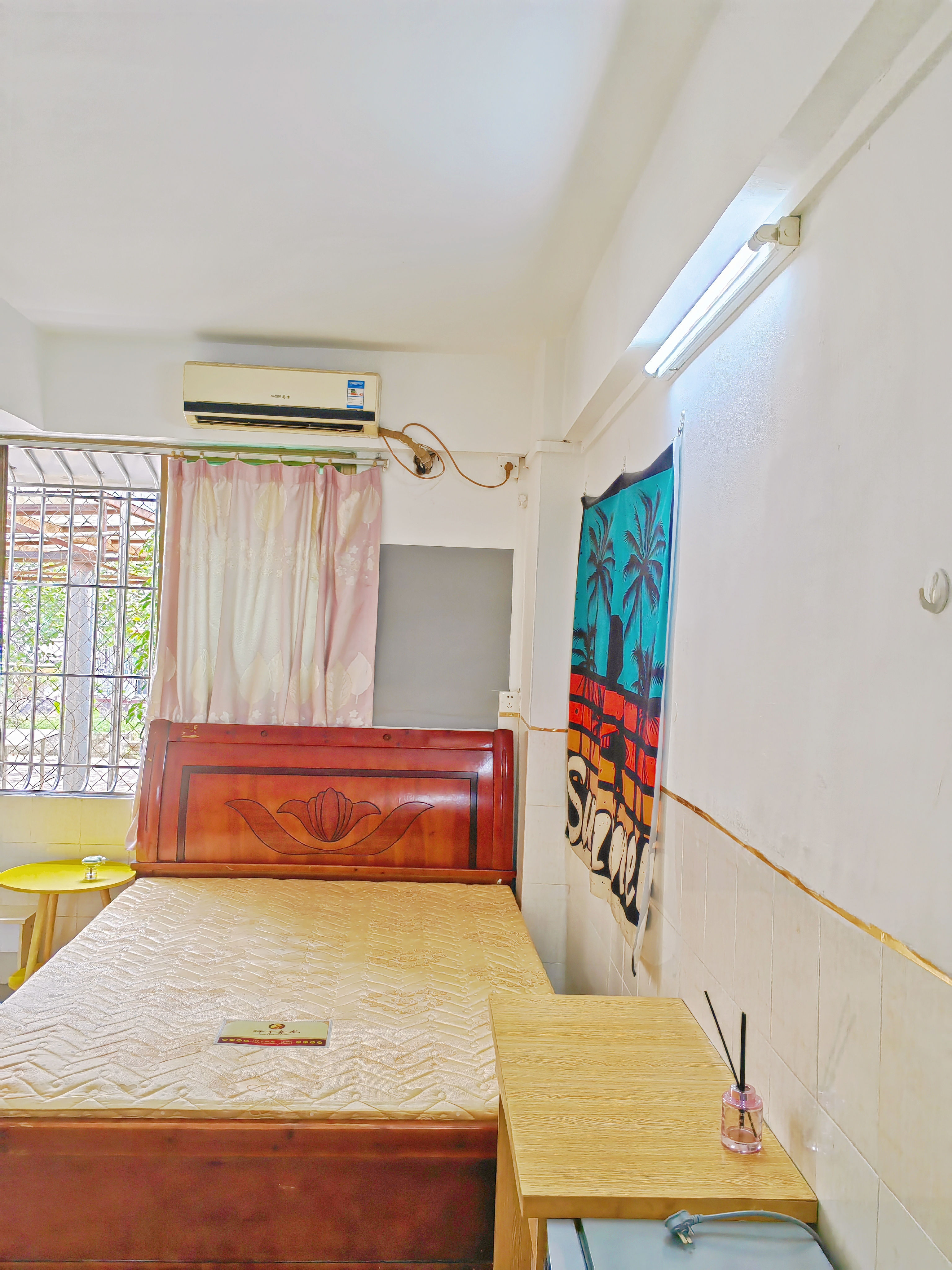 上麦村中街一巷三号 随时看房·