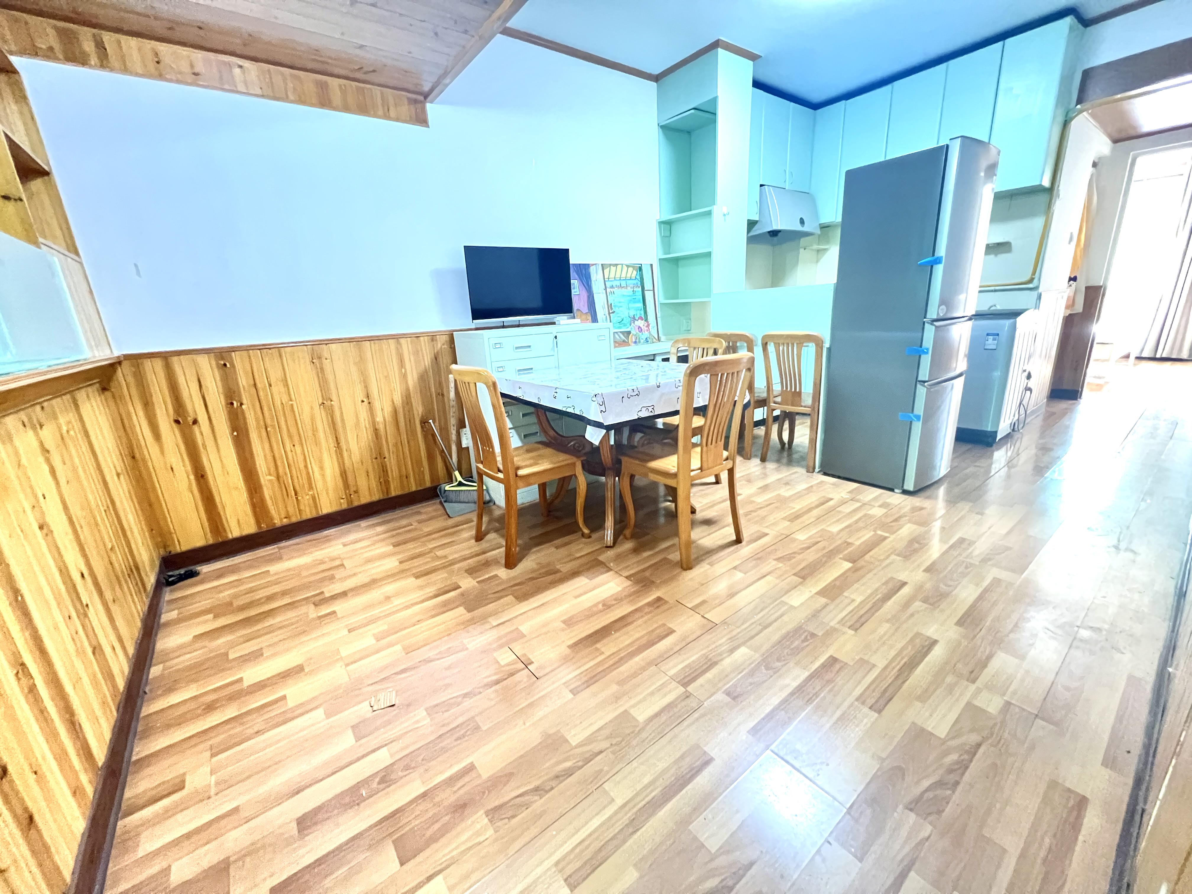 柳浪阁 2居室 3600元/月