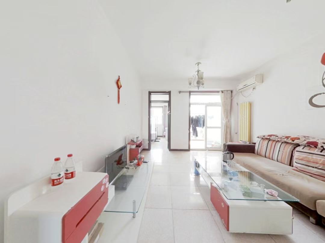 建安里小区 2居室 3500元/月