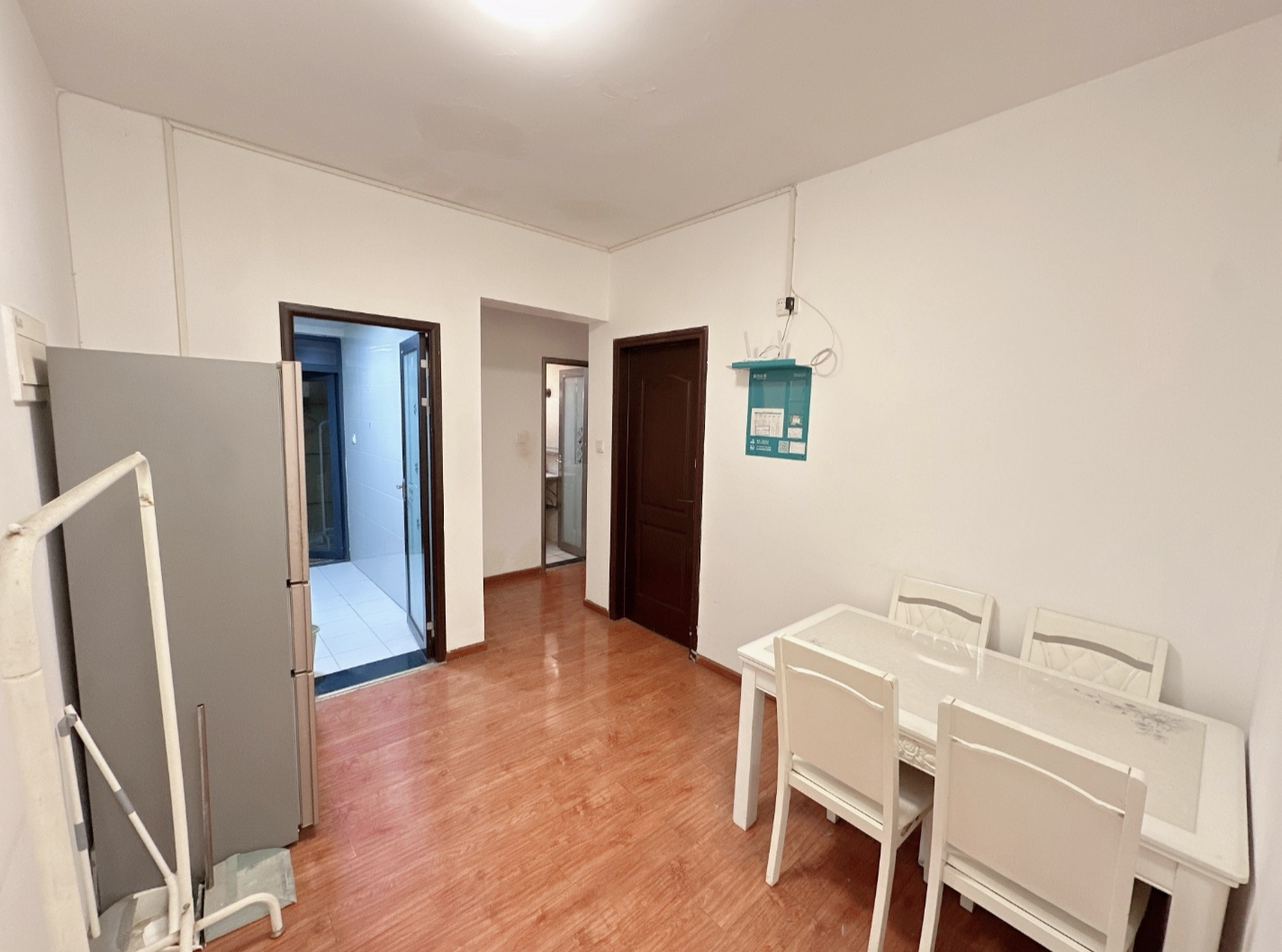 清凤时代城 3居室 750元/月