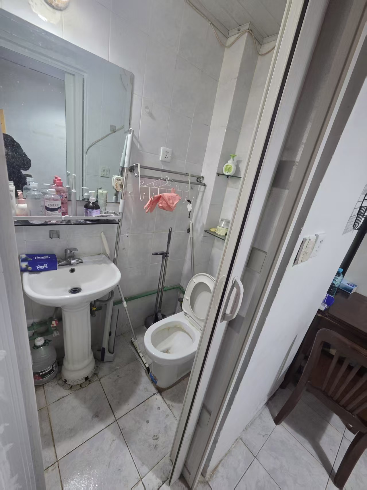 春江小区 随时看房·