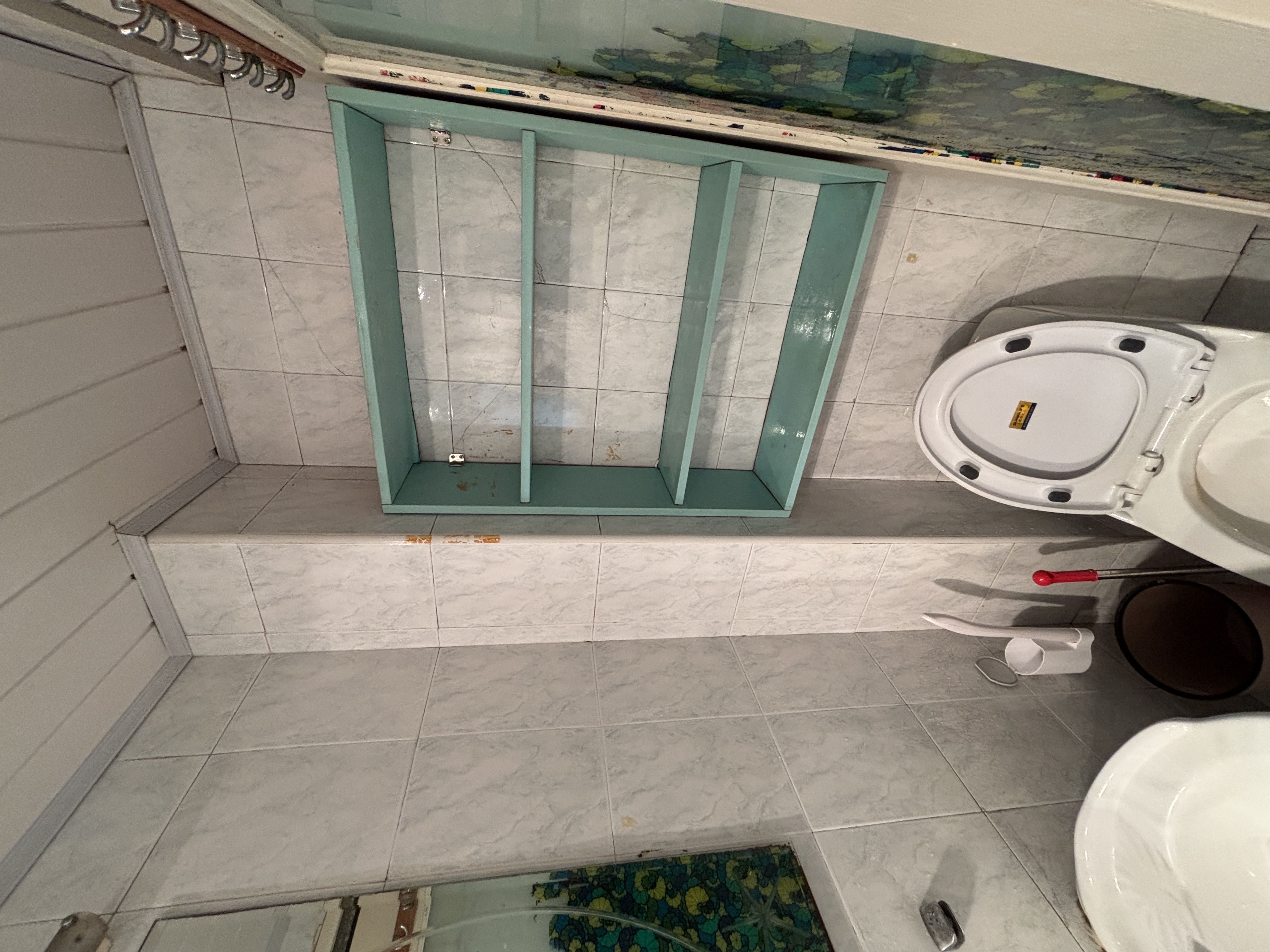 乳山二村 随时看房·