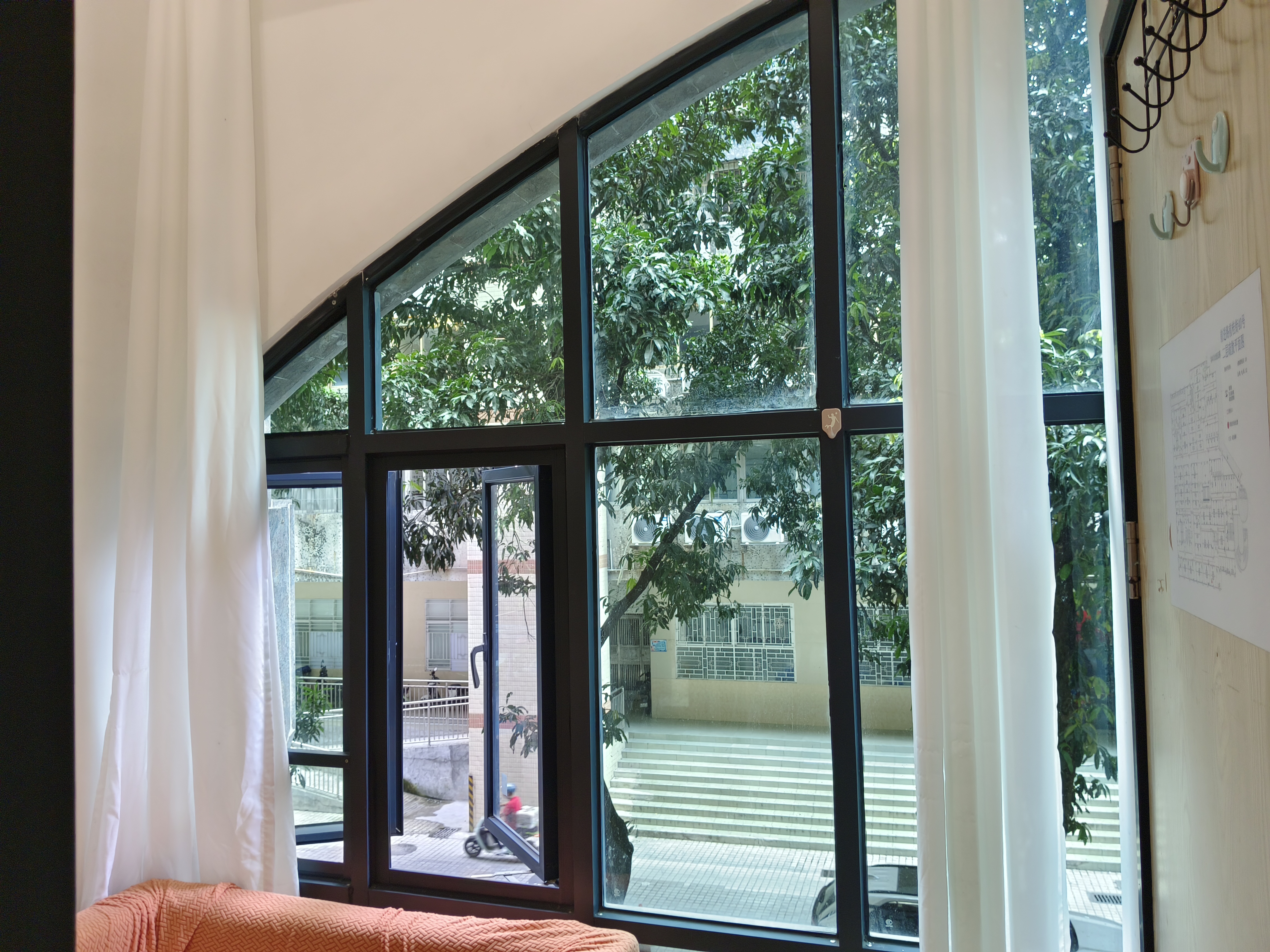 亭楼公寓 随时看房·