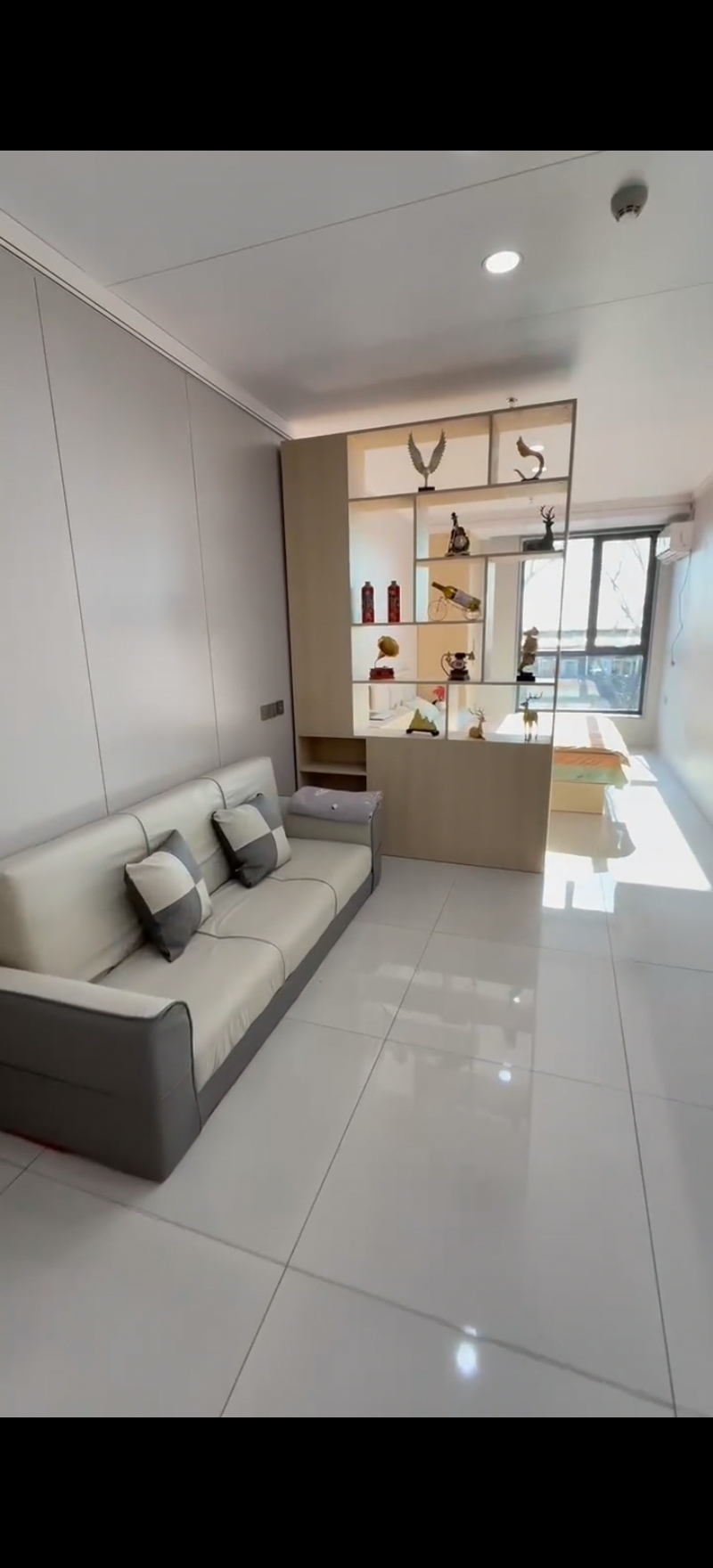 融荣居双合地铁站 随时看房·