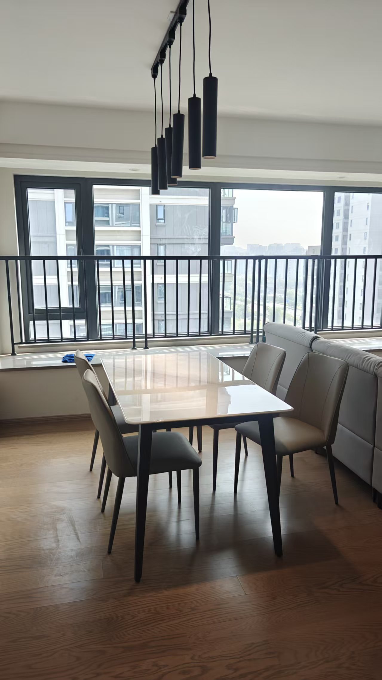 杭州萧山招商博奥花宸里 随时看房·