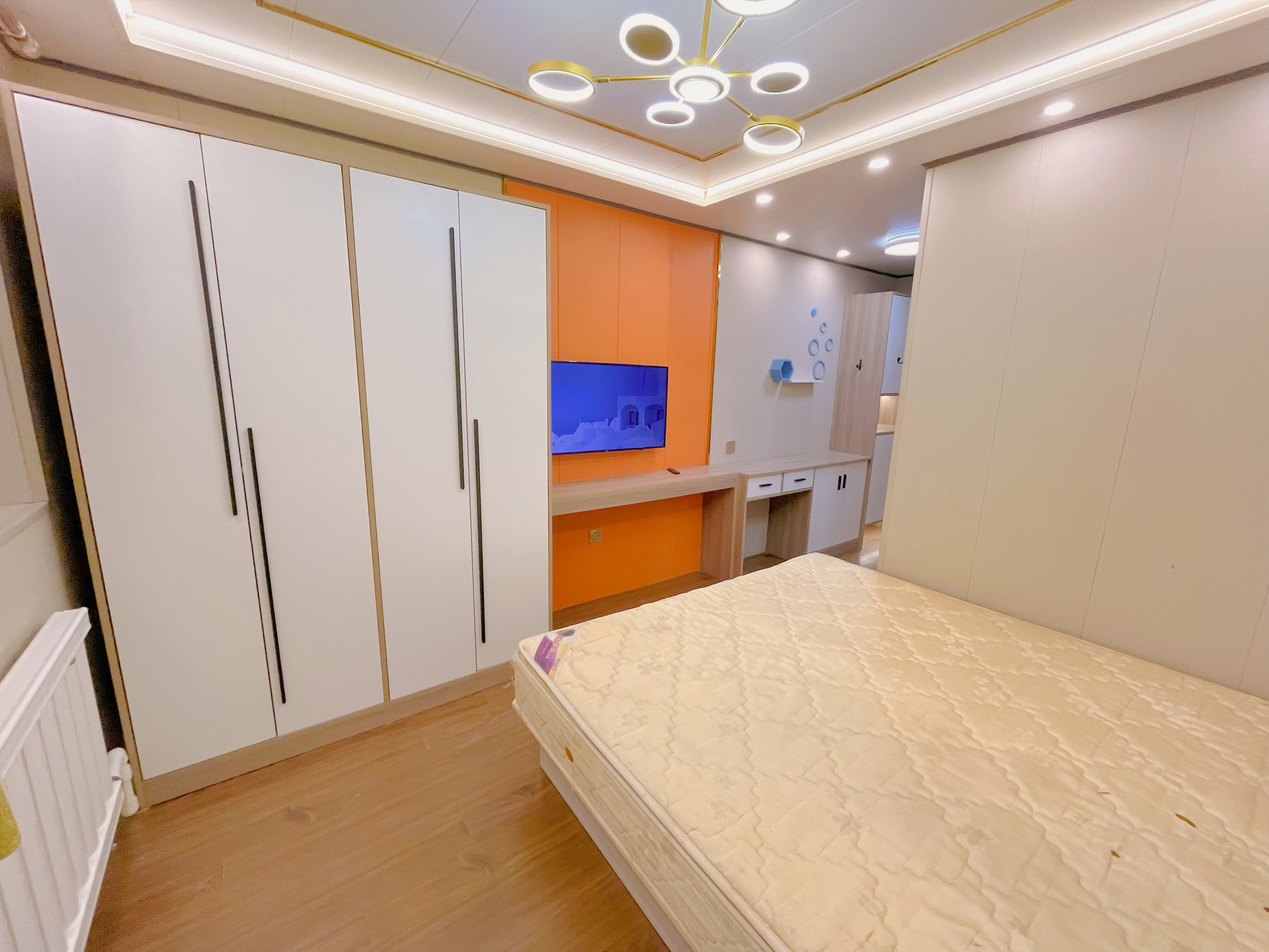 珠江路南广场32号 1居室 980元/月