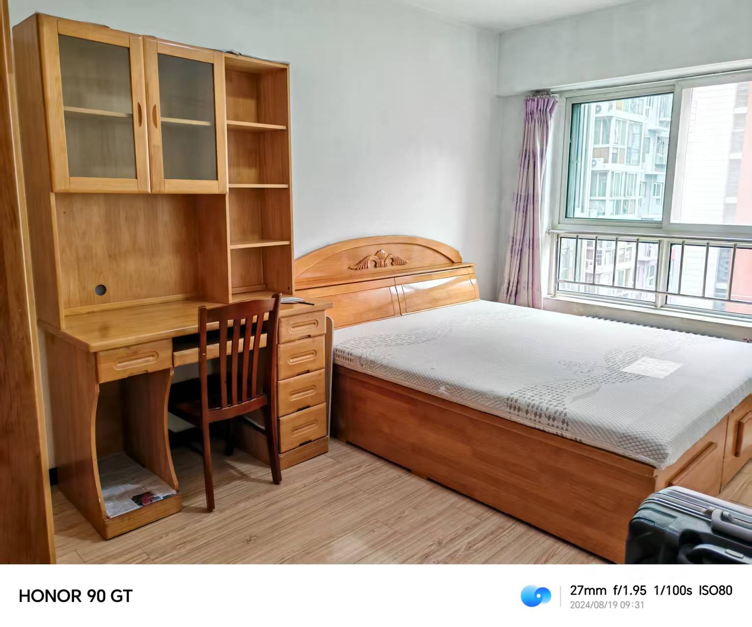 滨河西区皓月园 随时看房·