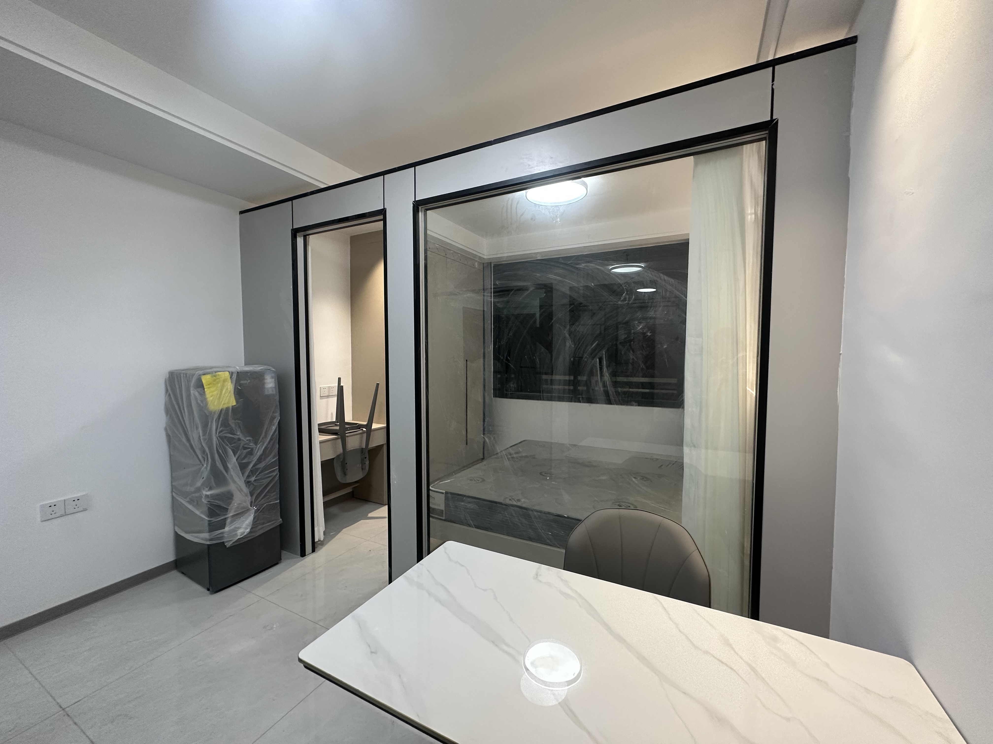 荷花小区 随时看房·