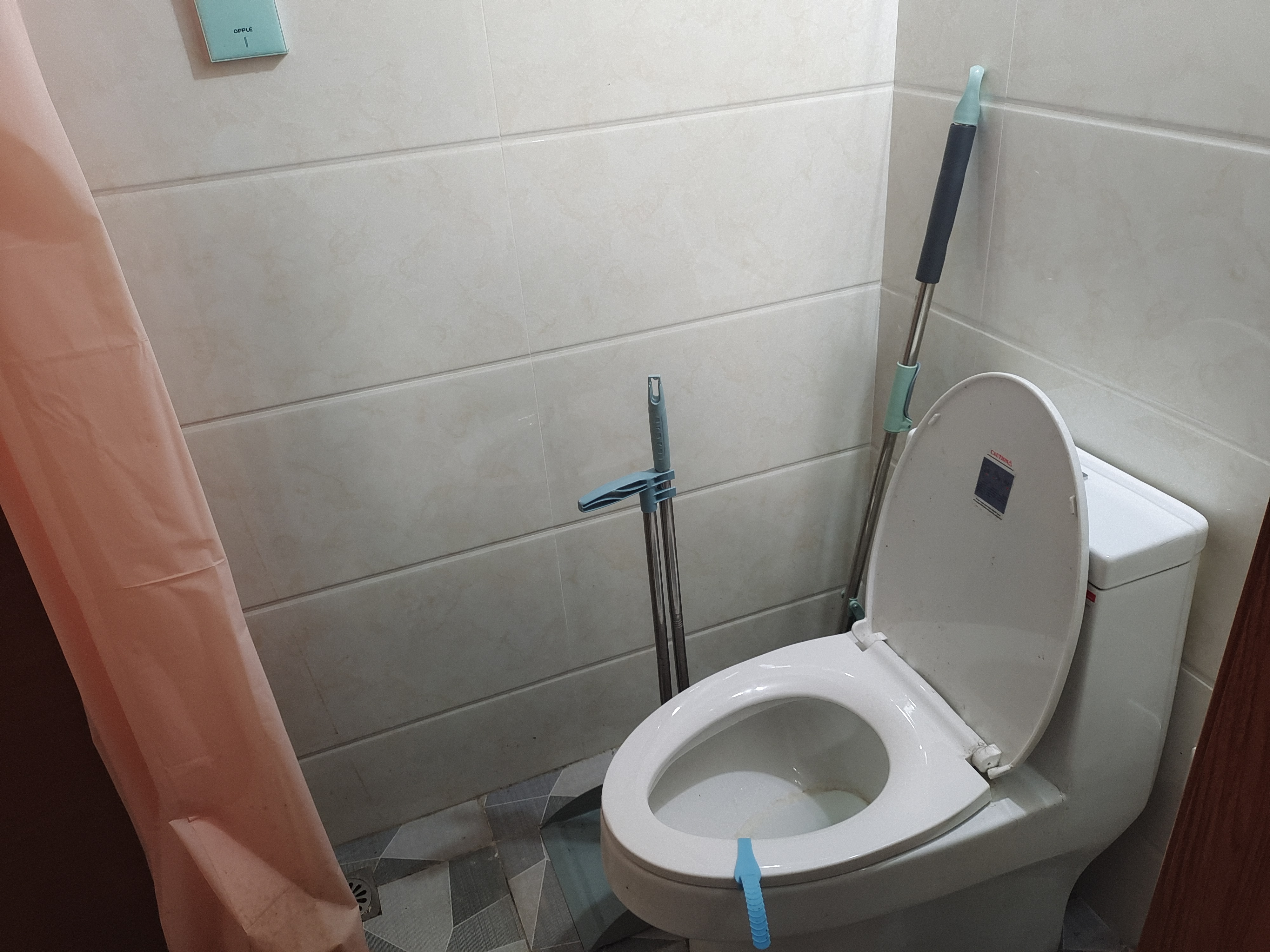 长中小区 随时看房·