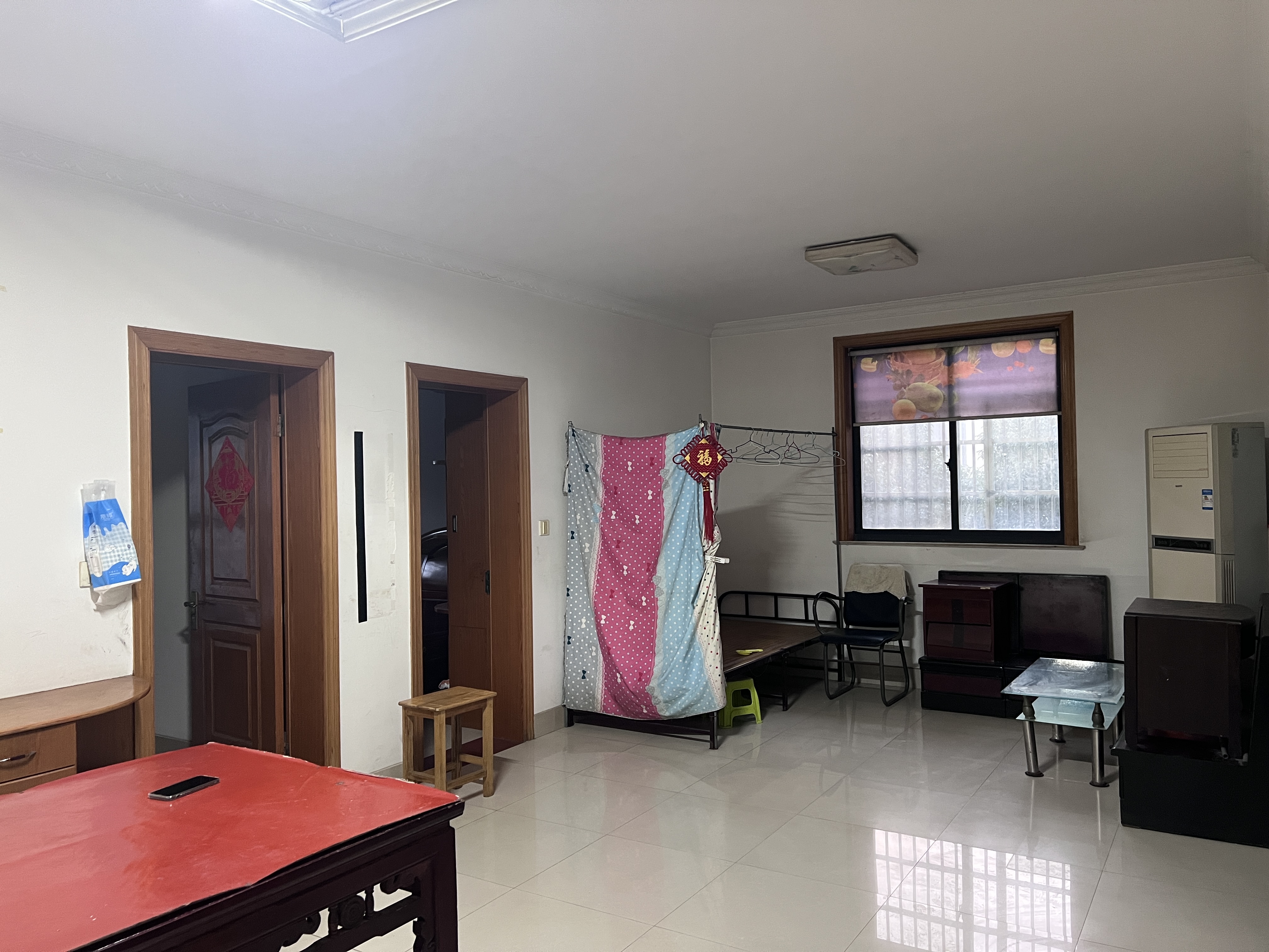 大诚苑西区 2居室 1600元/月
