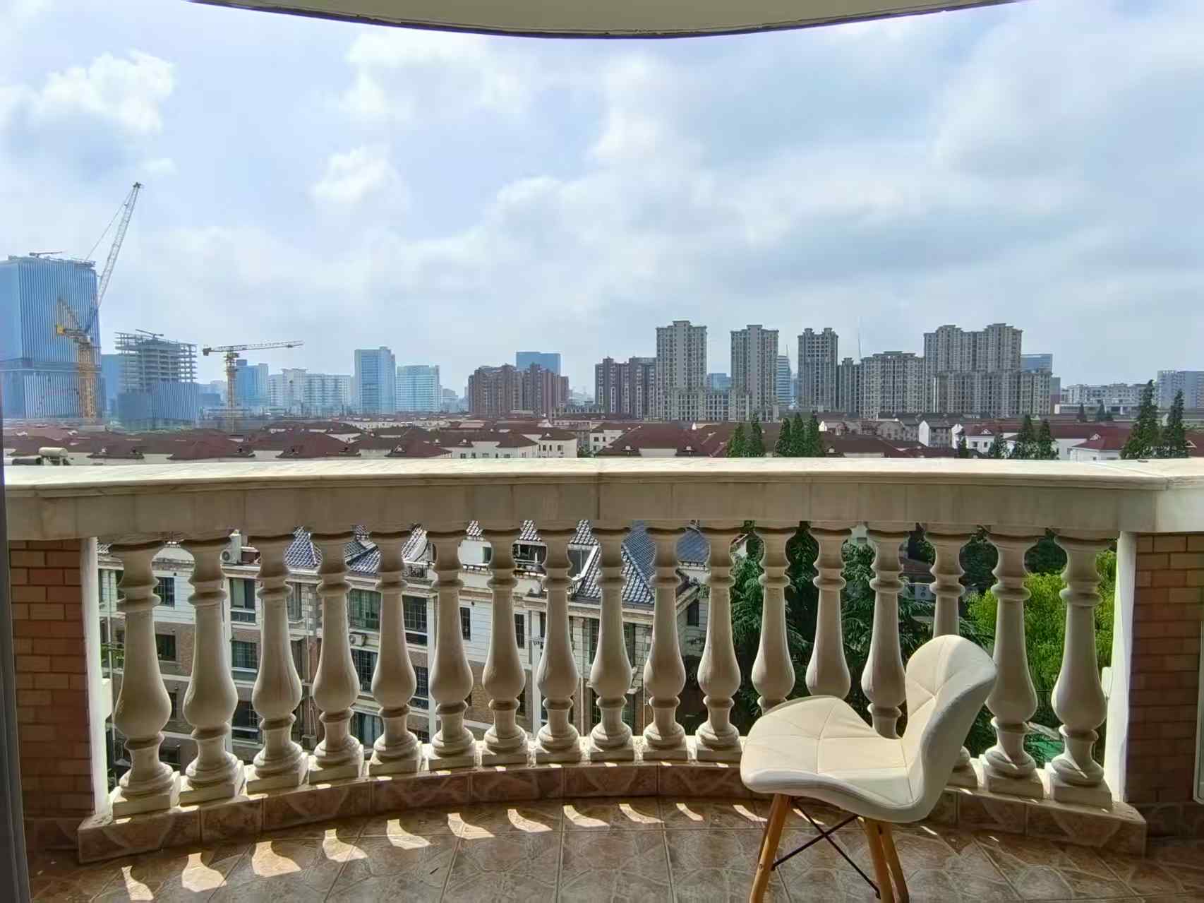 金虹桥东苑怡和苑 随时看房·