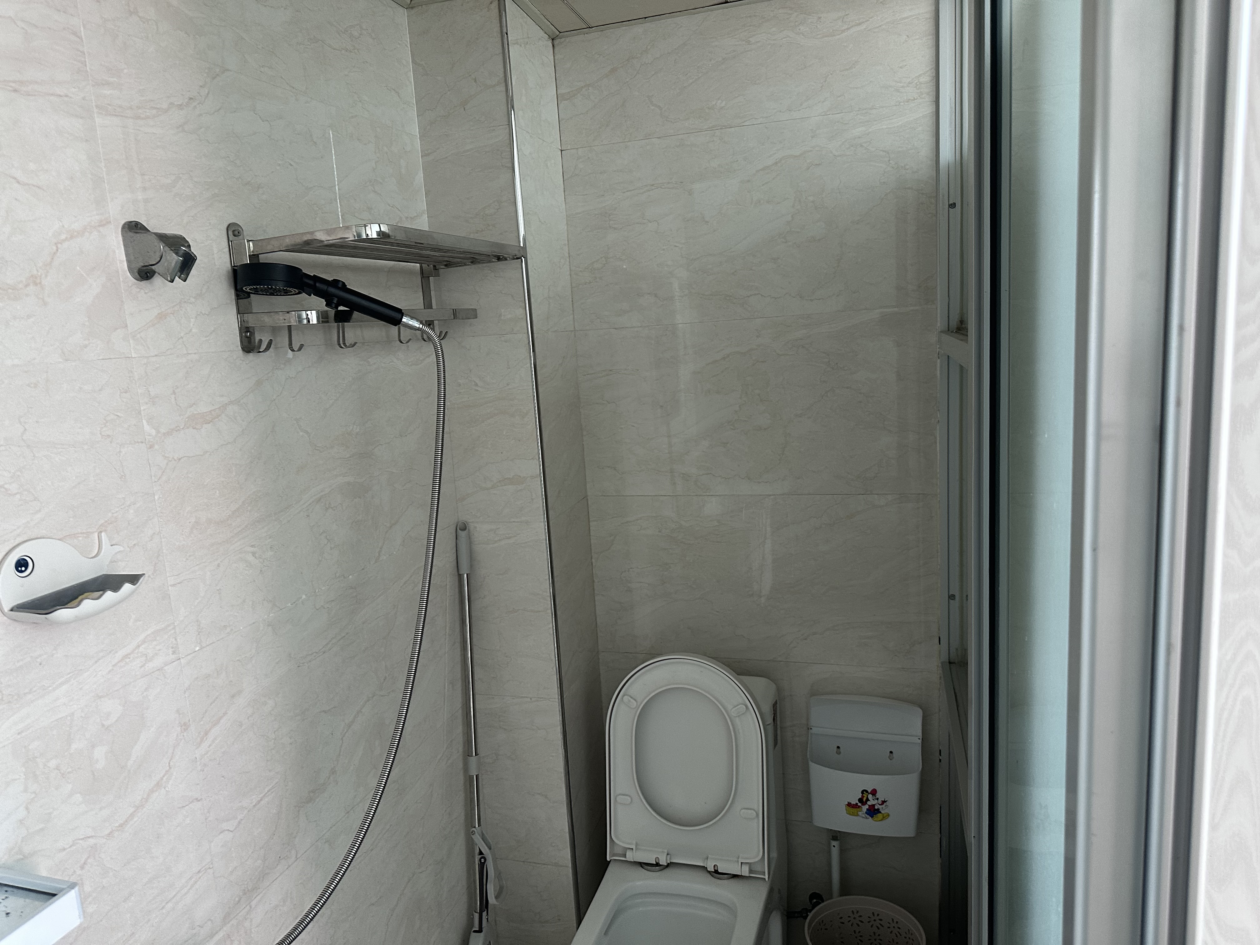 柳下公寓 随时看房·