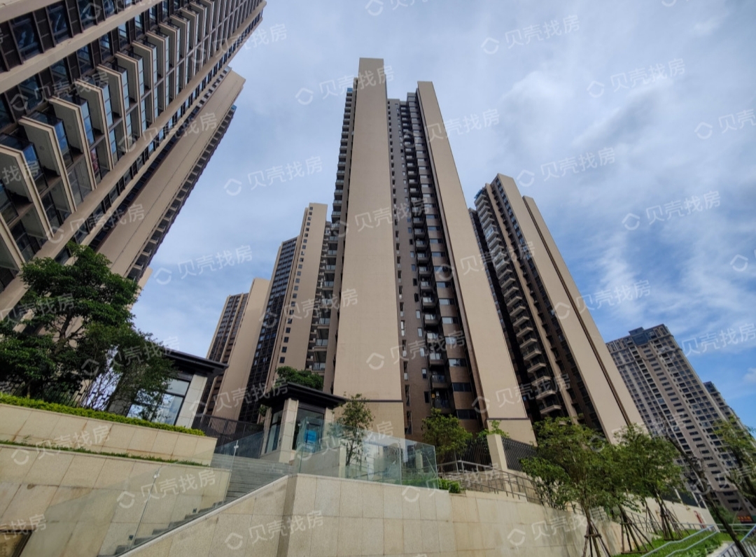 龙光玖龙府 随时看房·