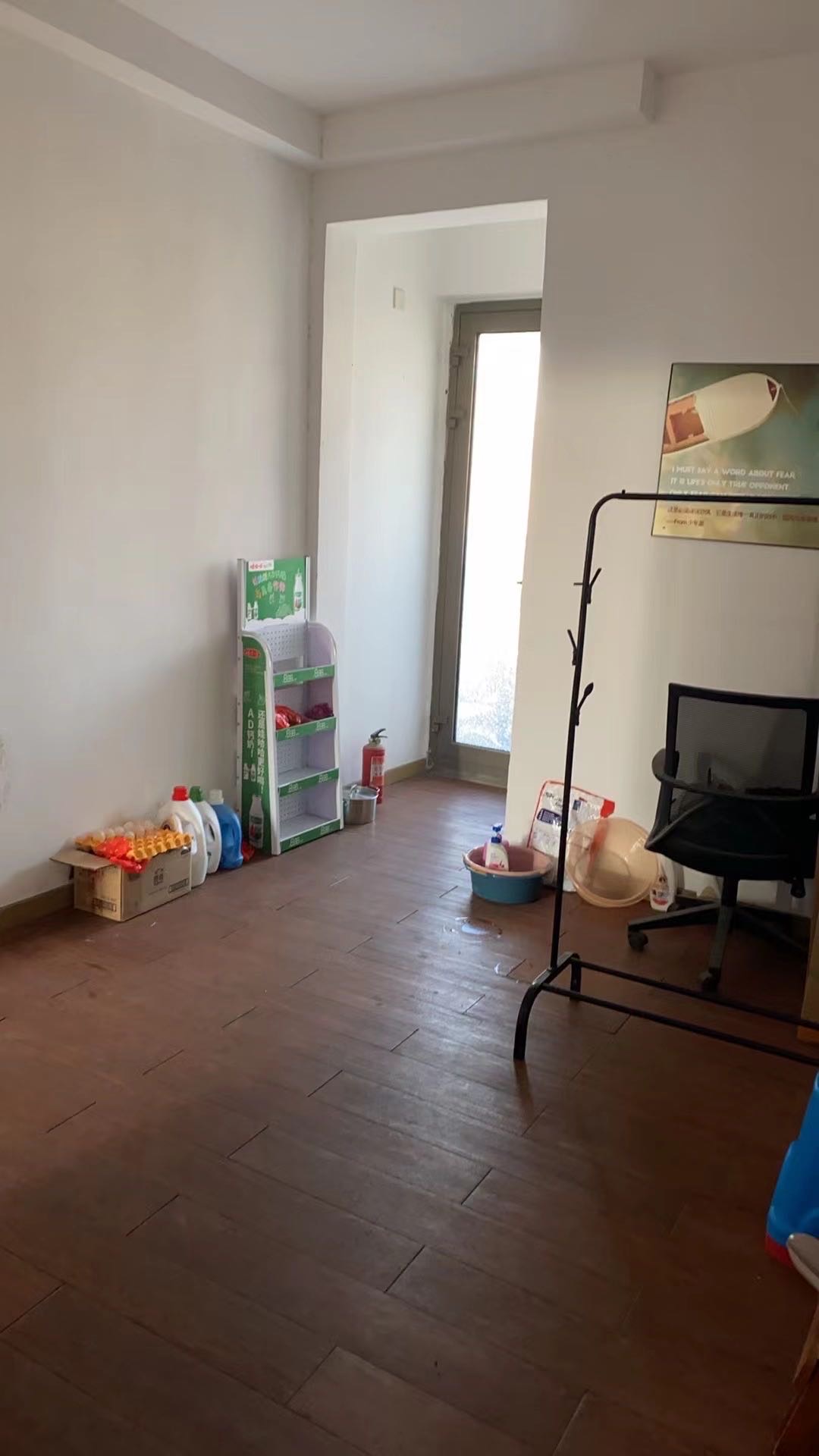 经纬学府阳光家园 随时看房·