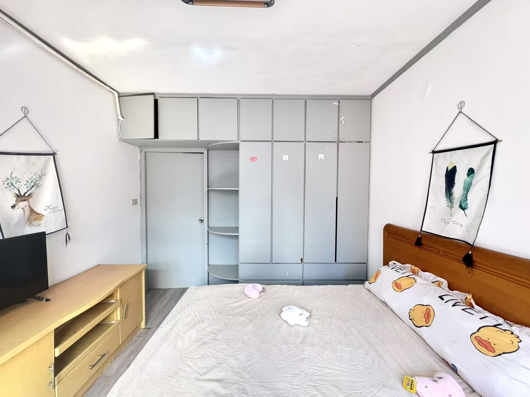 陆家嘴滨江道东明新村 随时看房·