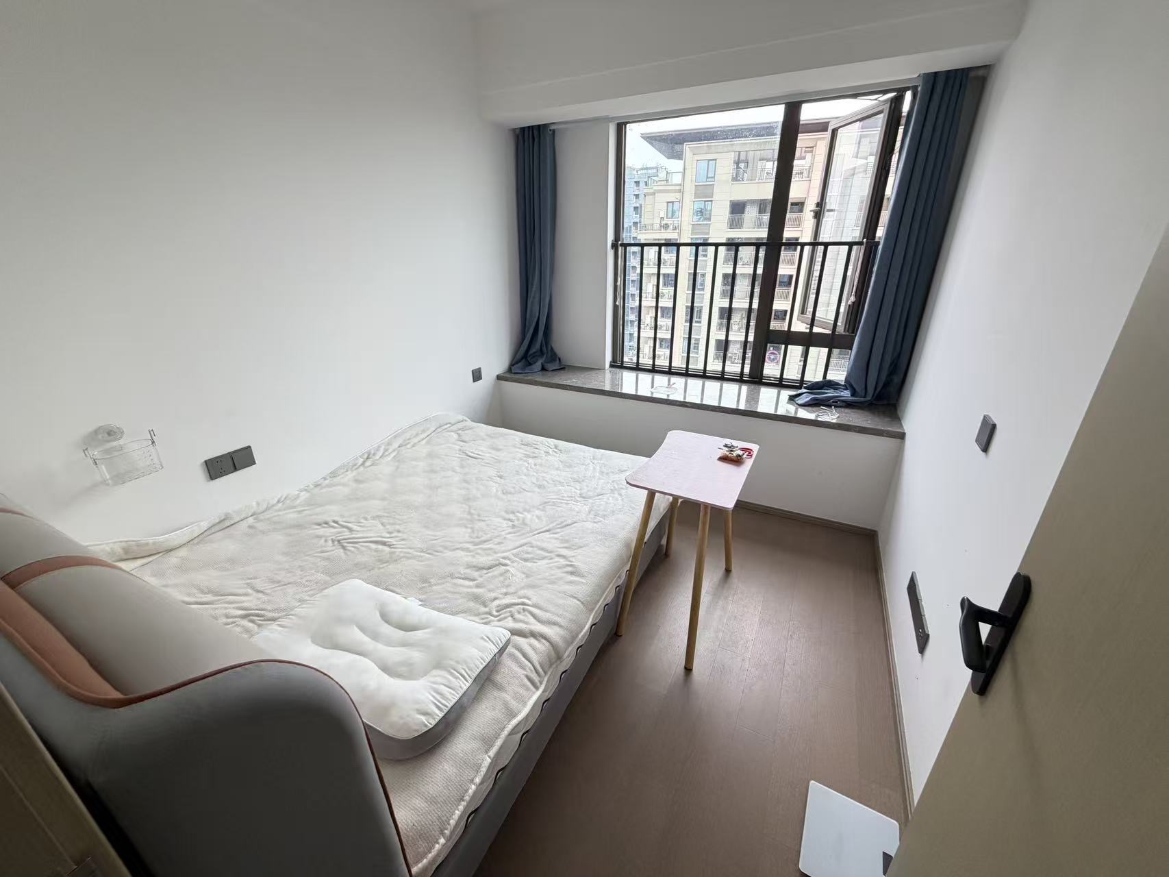 久境府 随时看房·