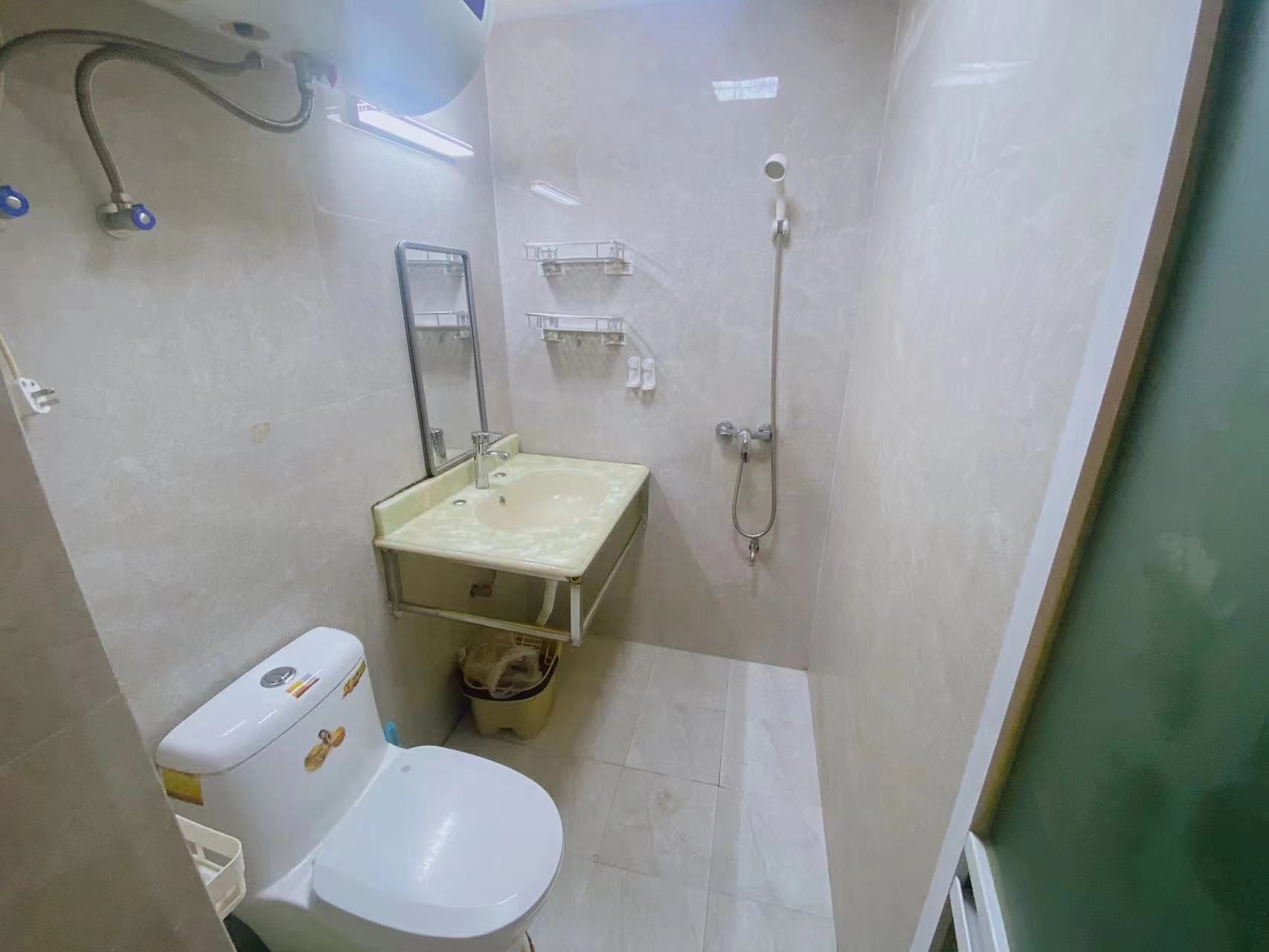 福湾新城夏雨苑B区 随时看房·