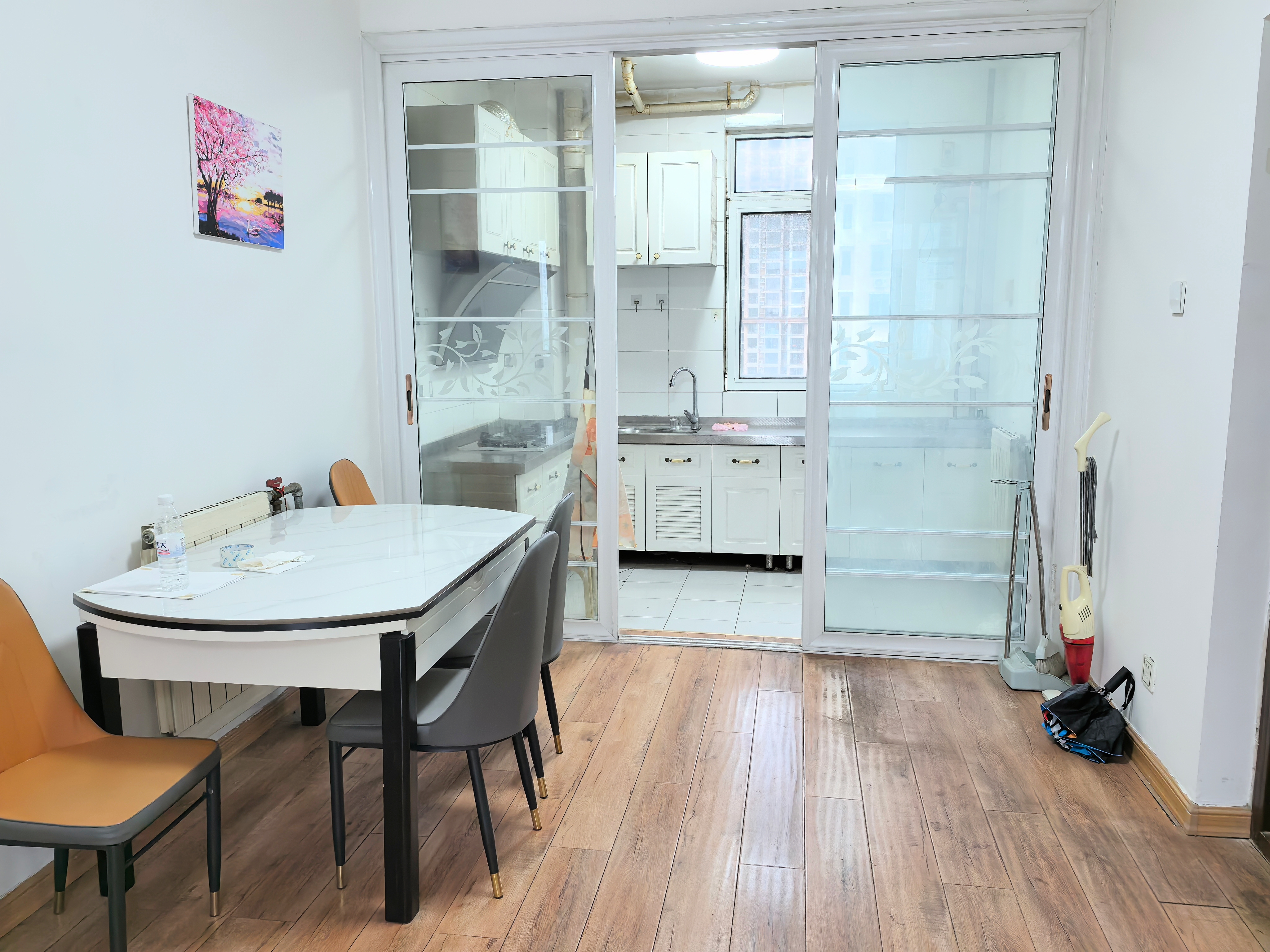 朝阳无限 随时看房·