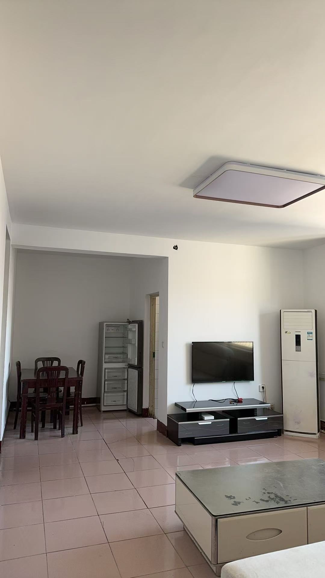 建设路办事处家属院 3居室 1400元/月