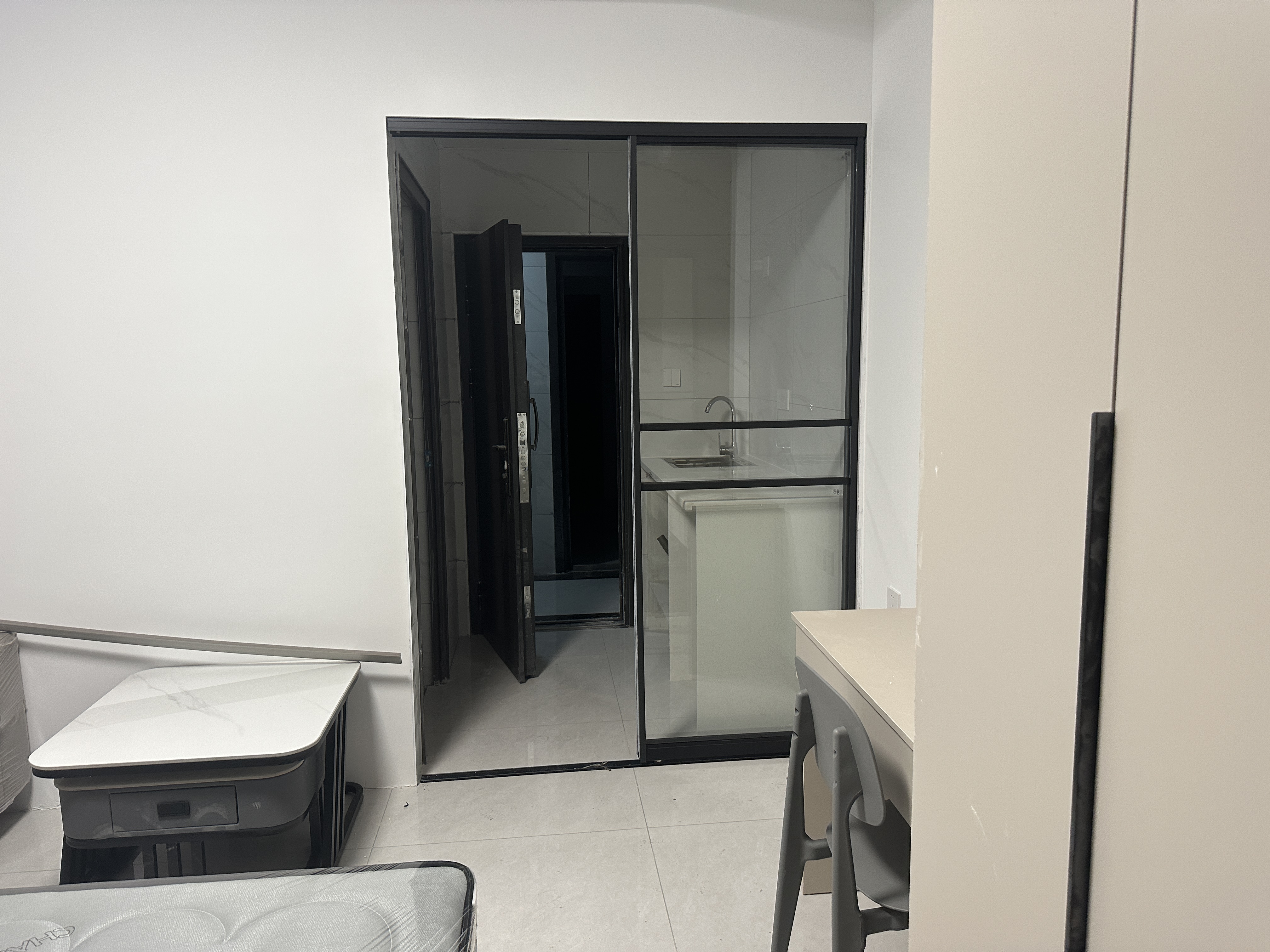 荷花小区 随时看房·