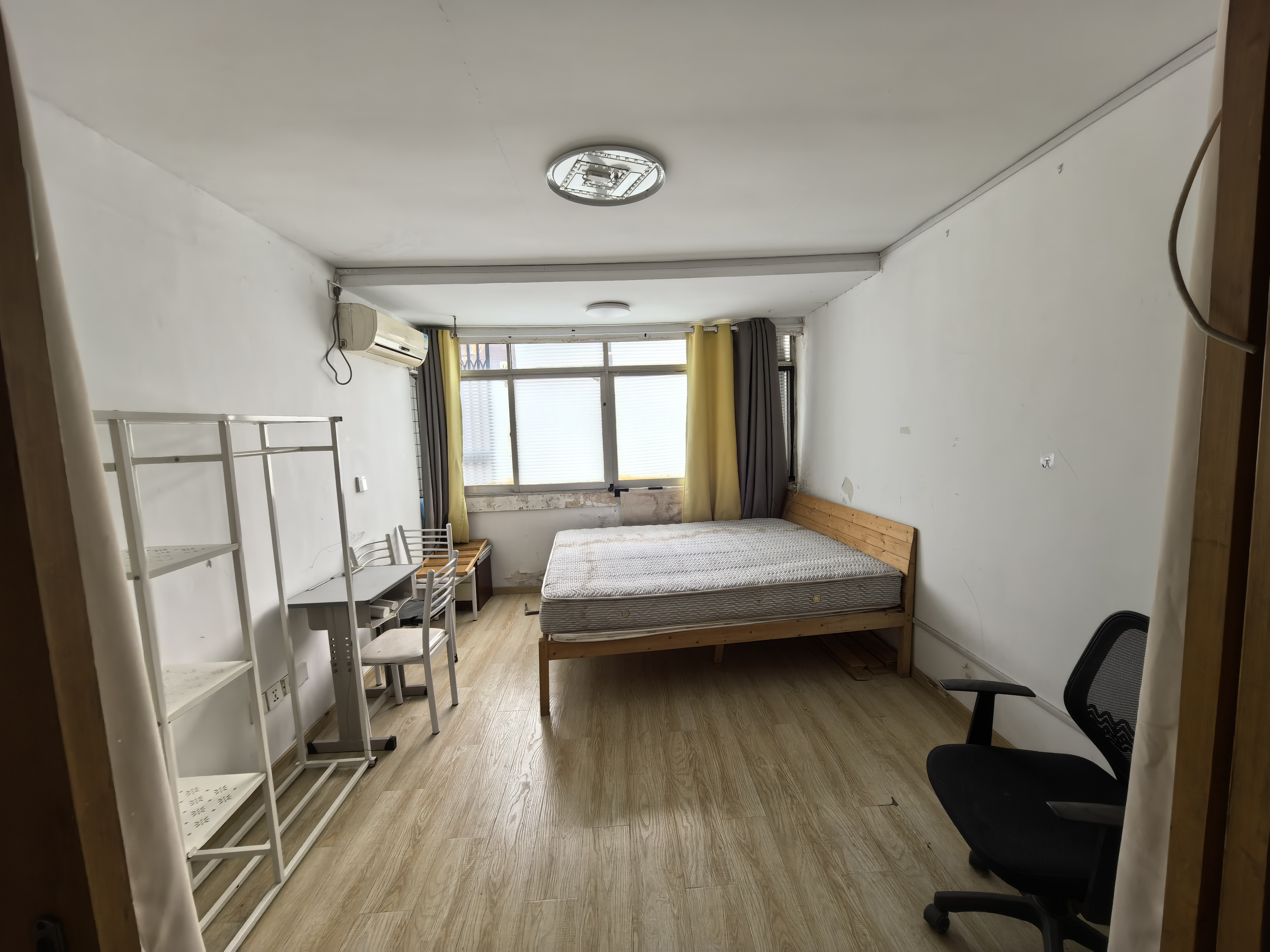 南阴阳营 3居室 3500元/月