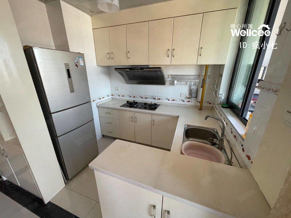 沙洲豪庭 随时看房·