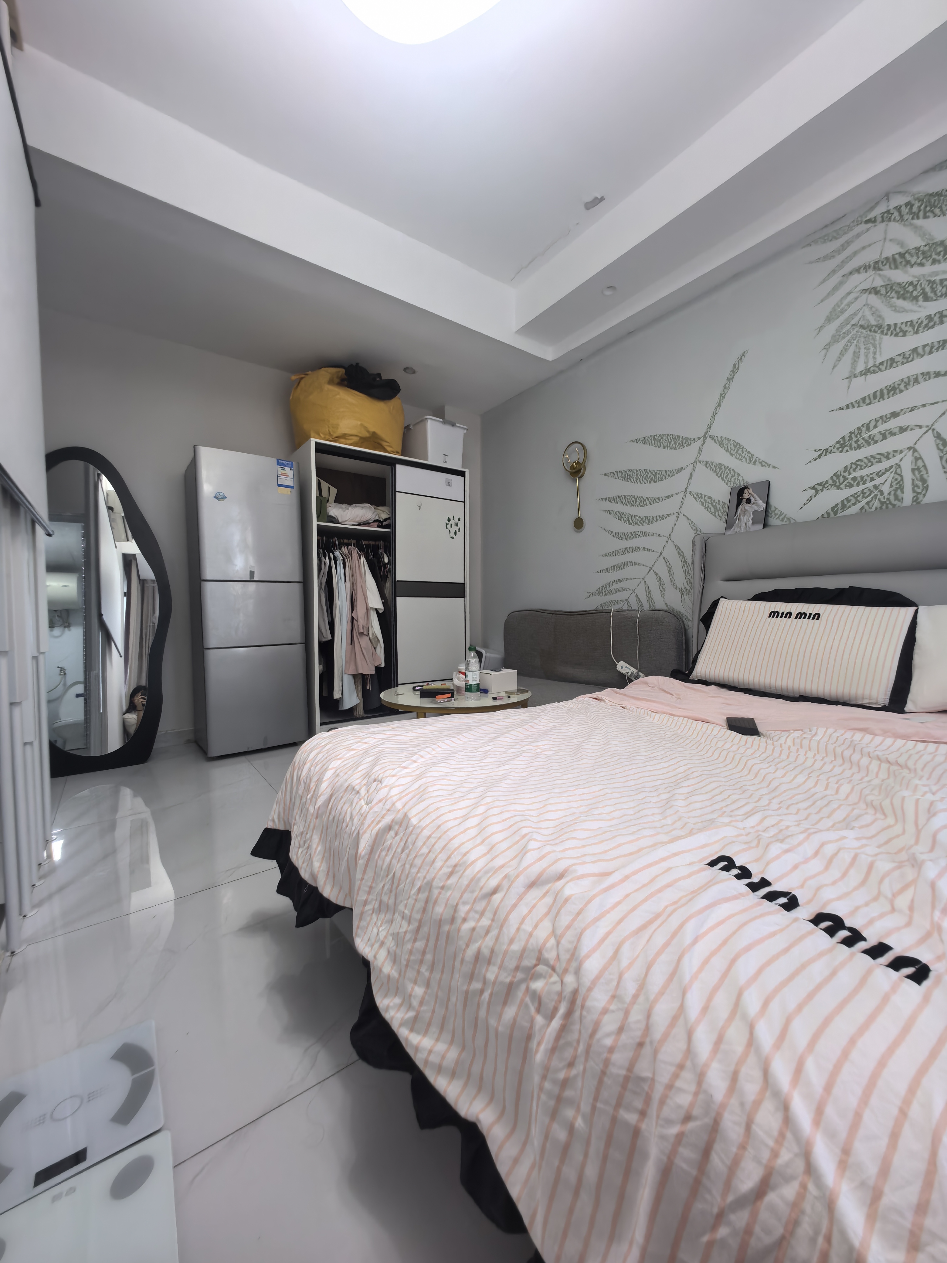 临江花园 1居室 2000元/月