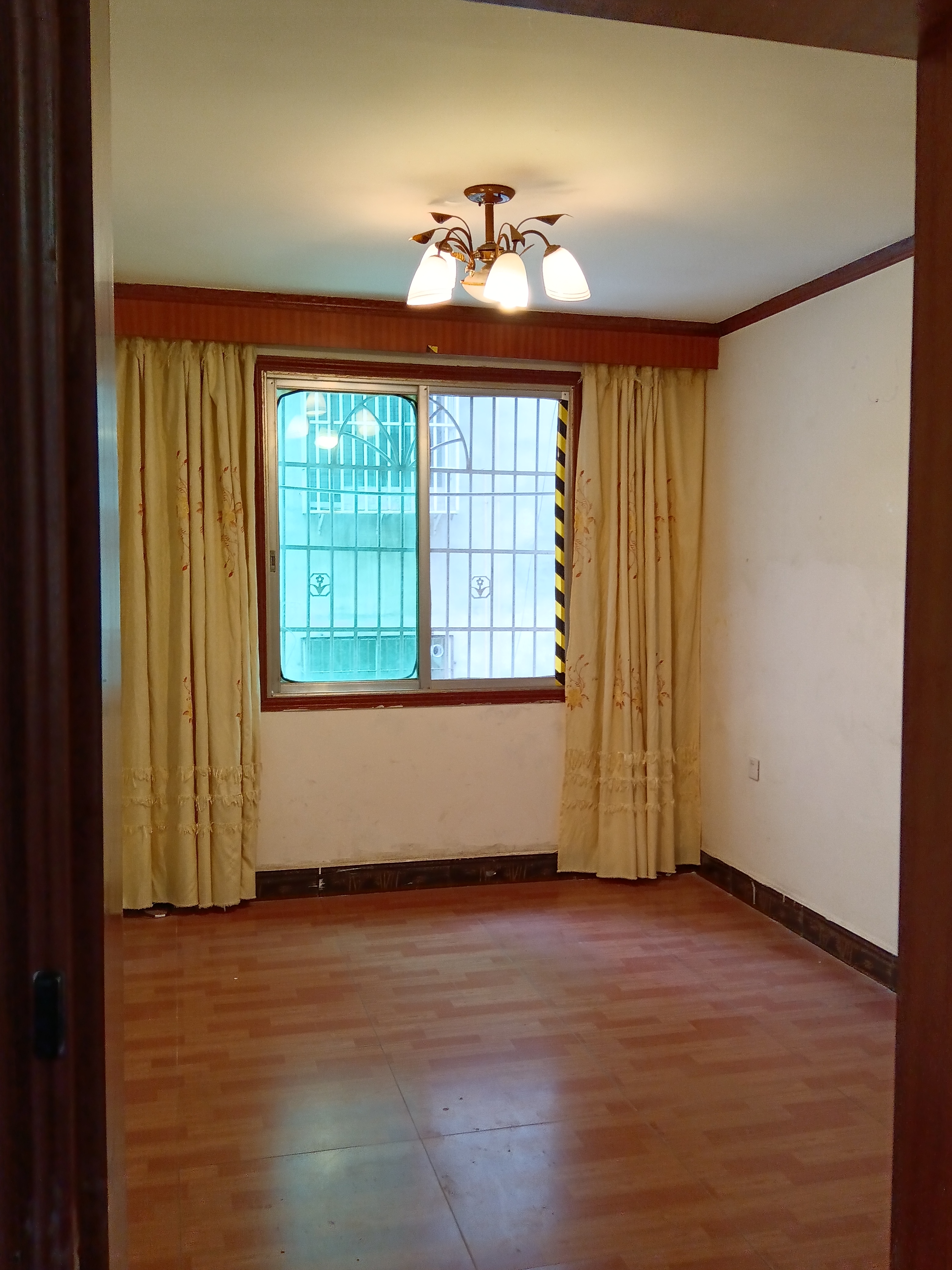 六里村二居民点 随时看房·